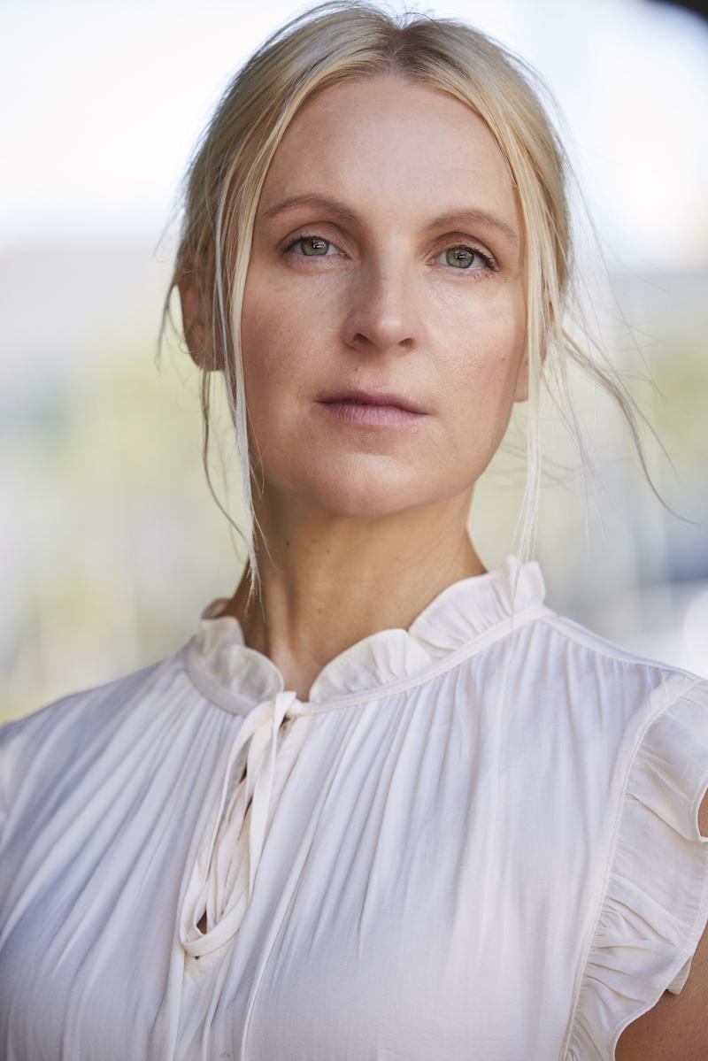 actor Cybil Lake large photo