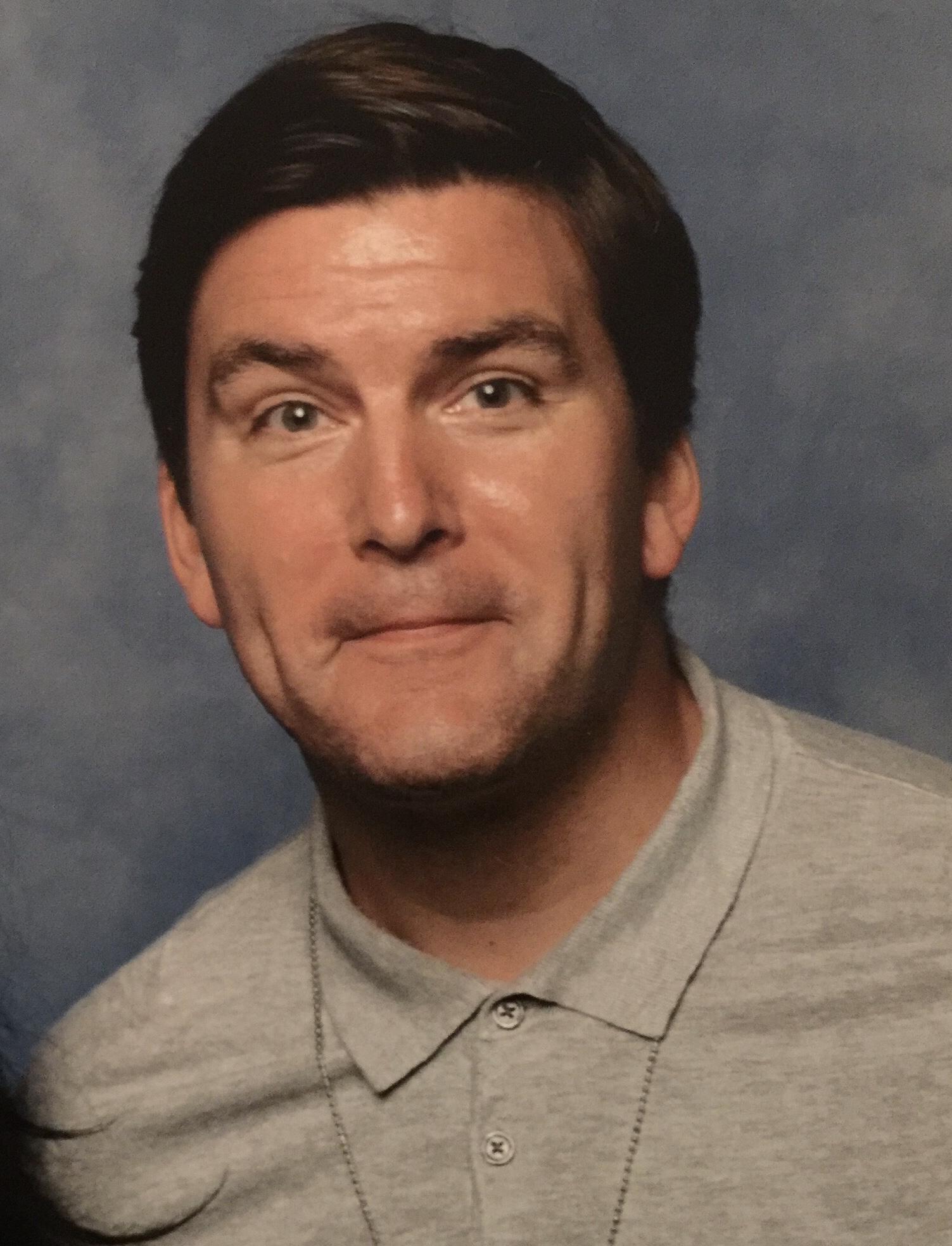 actor Kieran Chalker large photo