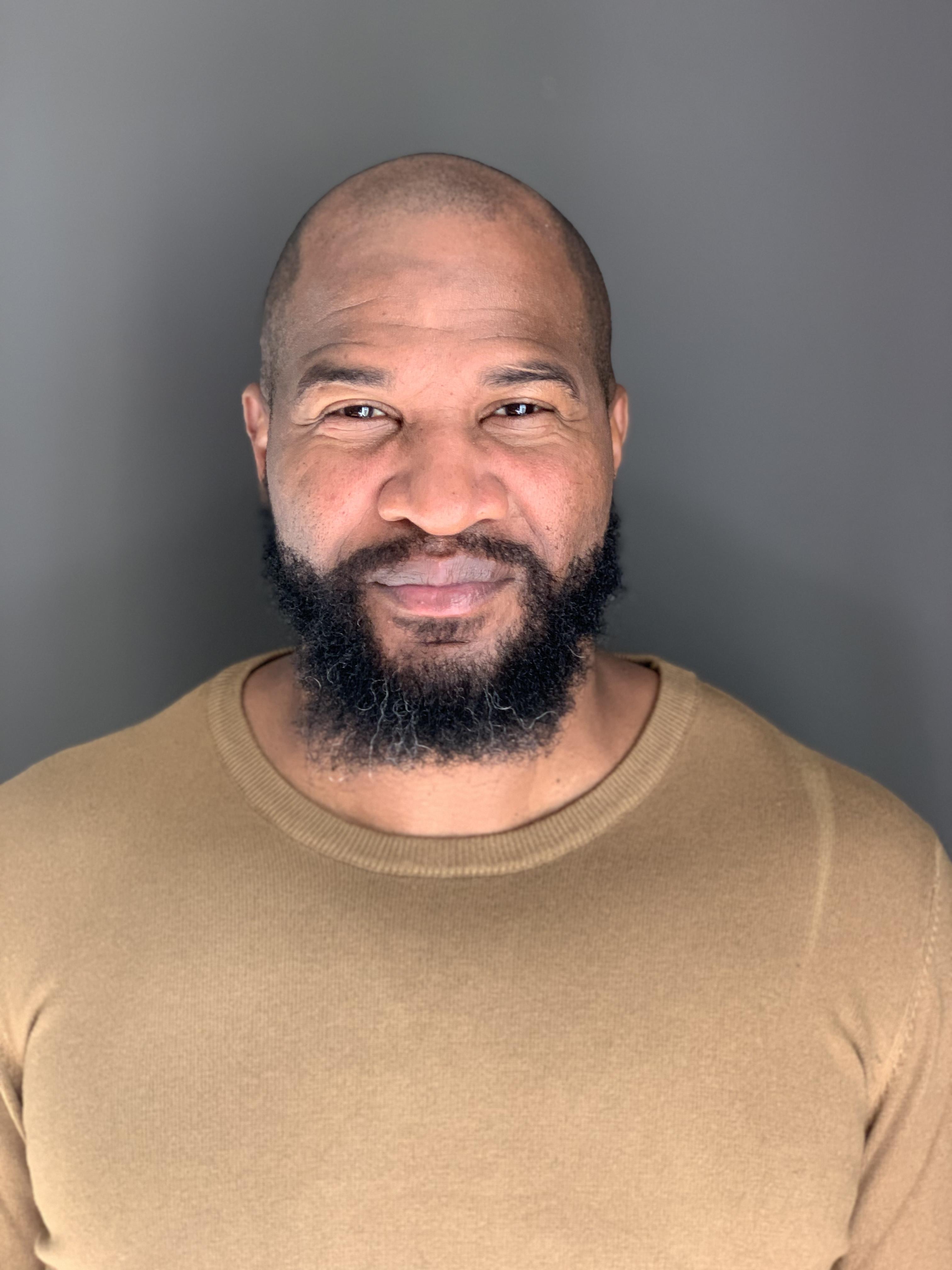 actor Eric Walton large photo