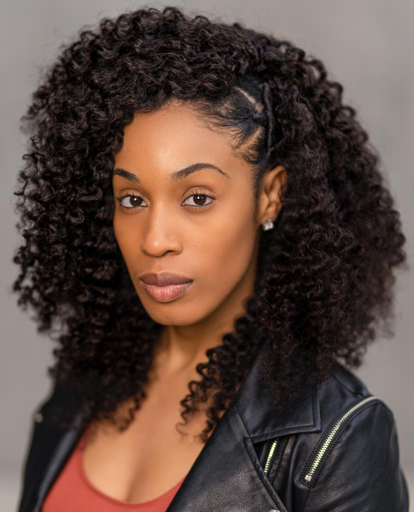 actor Nadirah Shakir large photo