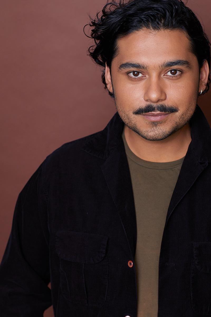 actor Dagger Salazar large photo