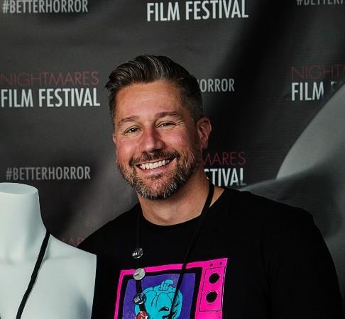 actor Jason Tostevin large photo