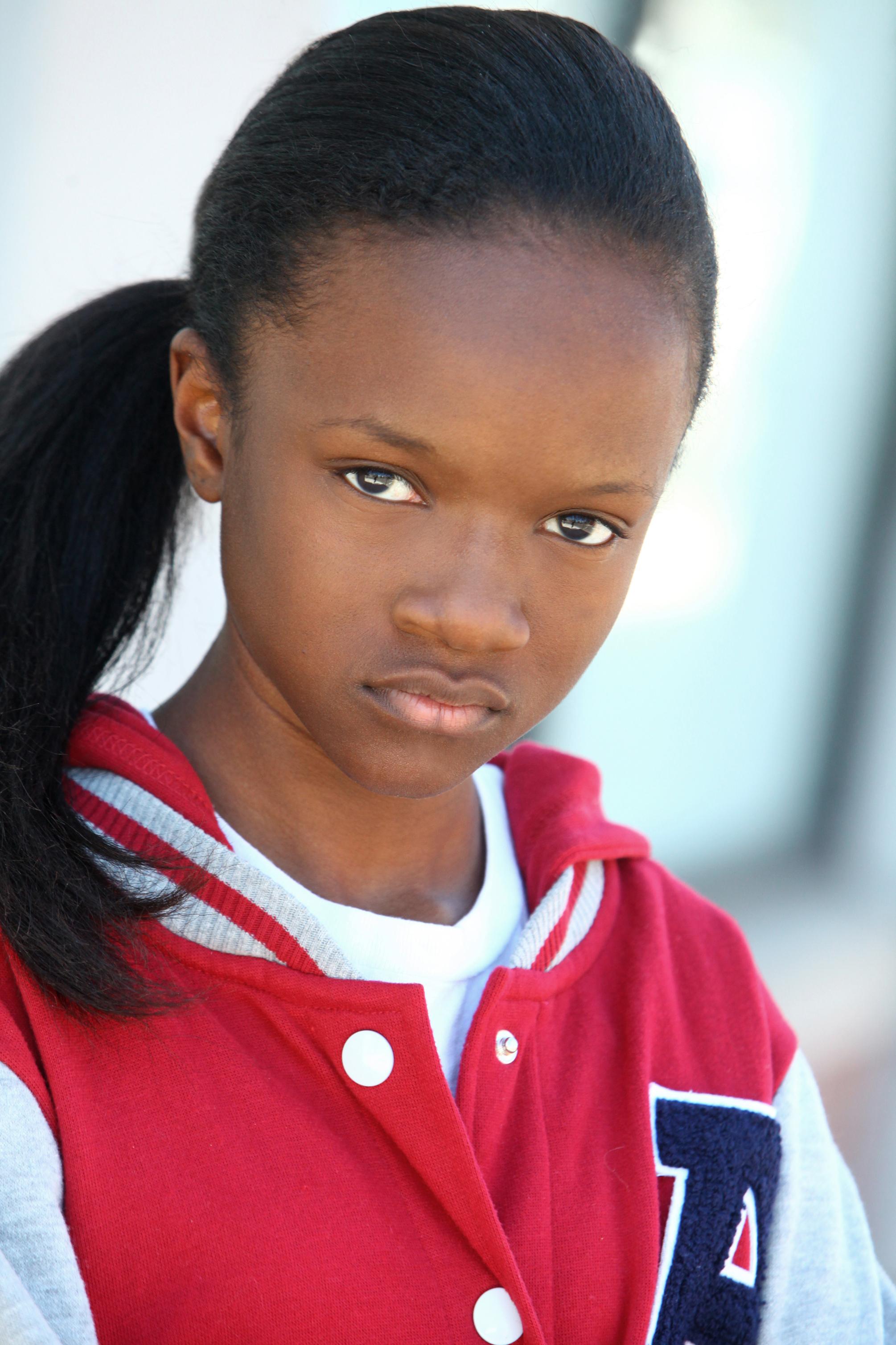 actor Shanynn Samiyah Covington large photo