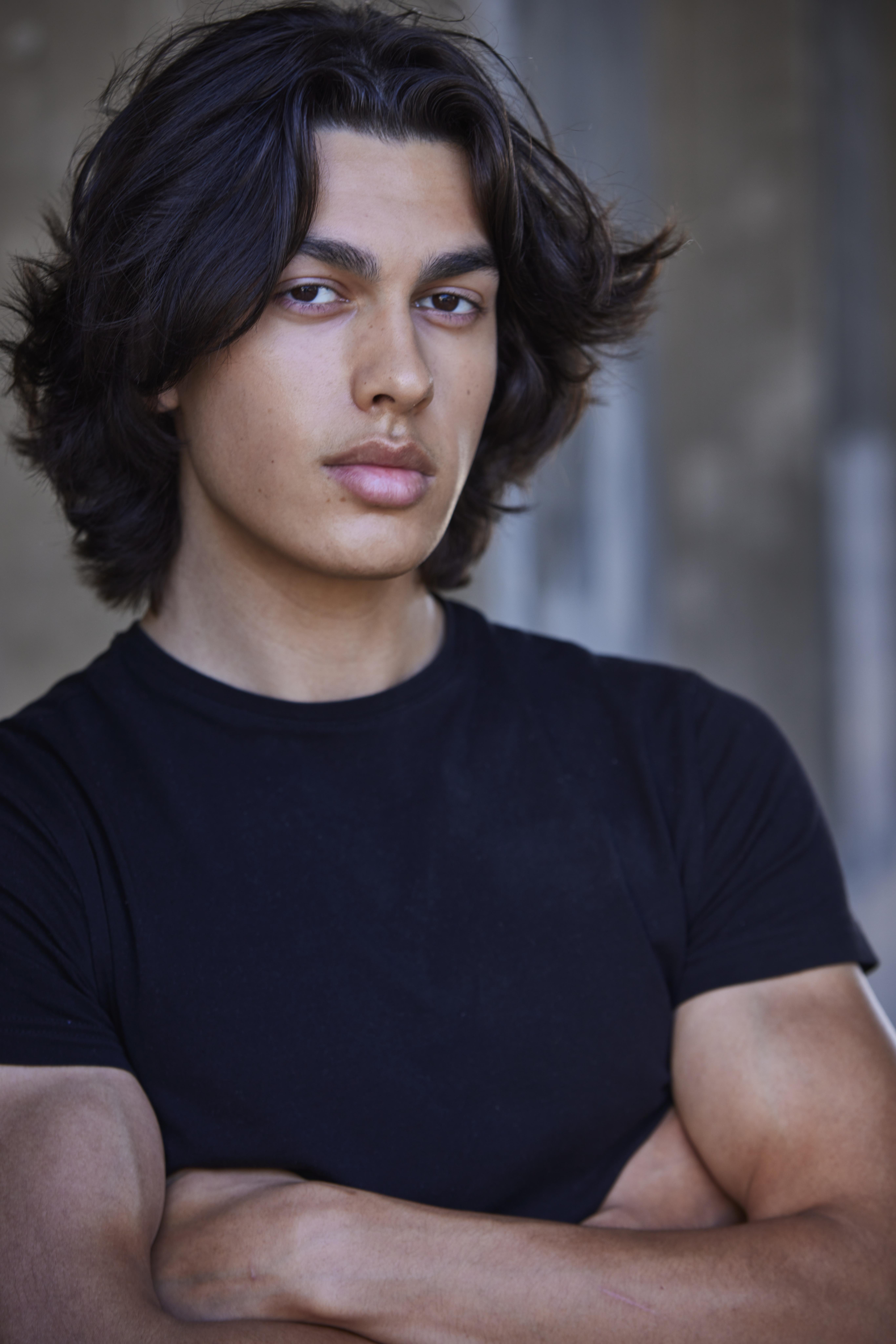 actor Luke Sanson large photo