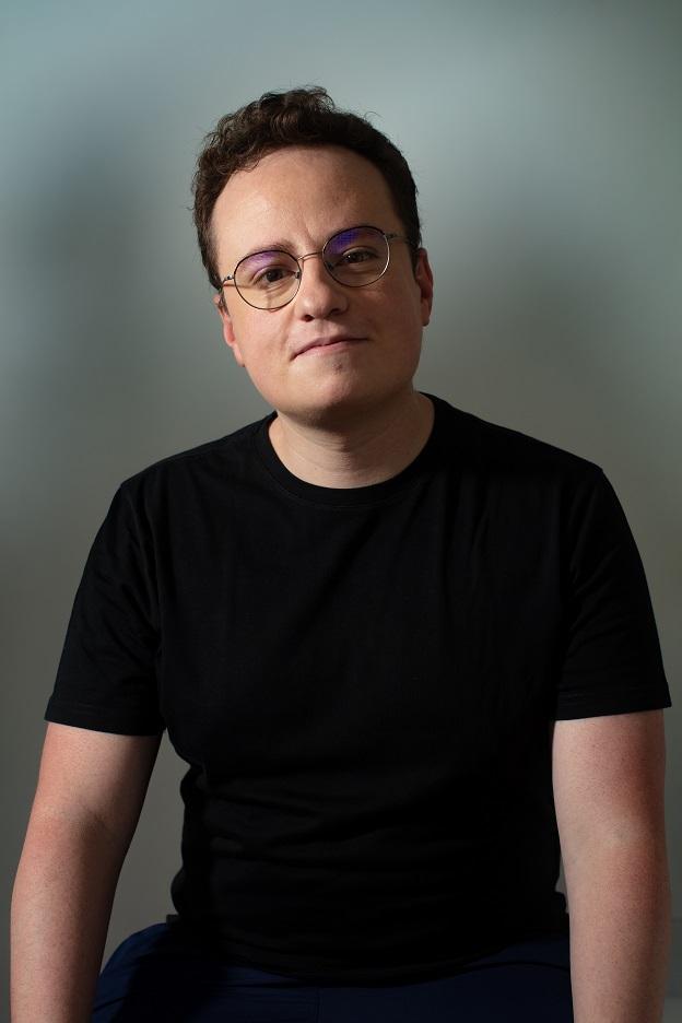 actor Diego Freitas large photo