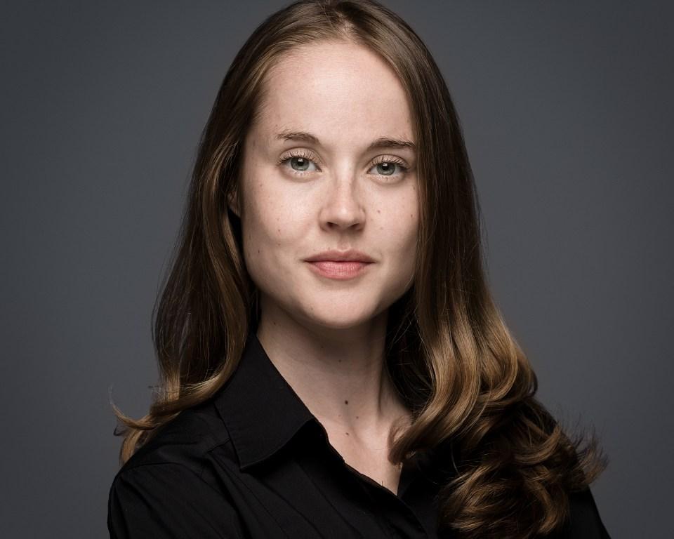 actor Helen Mackay large photo