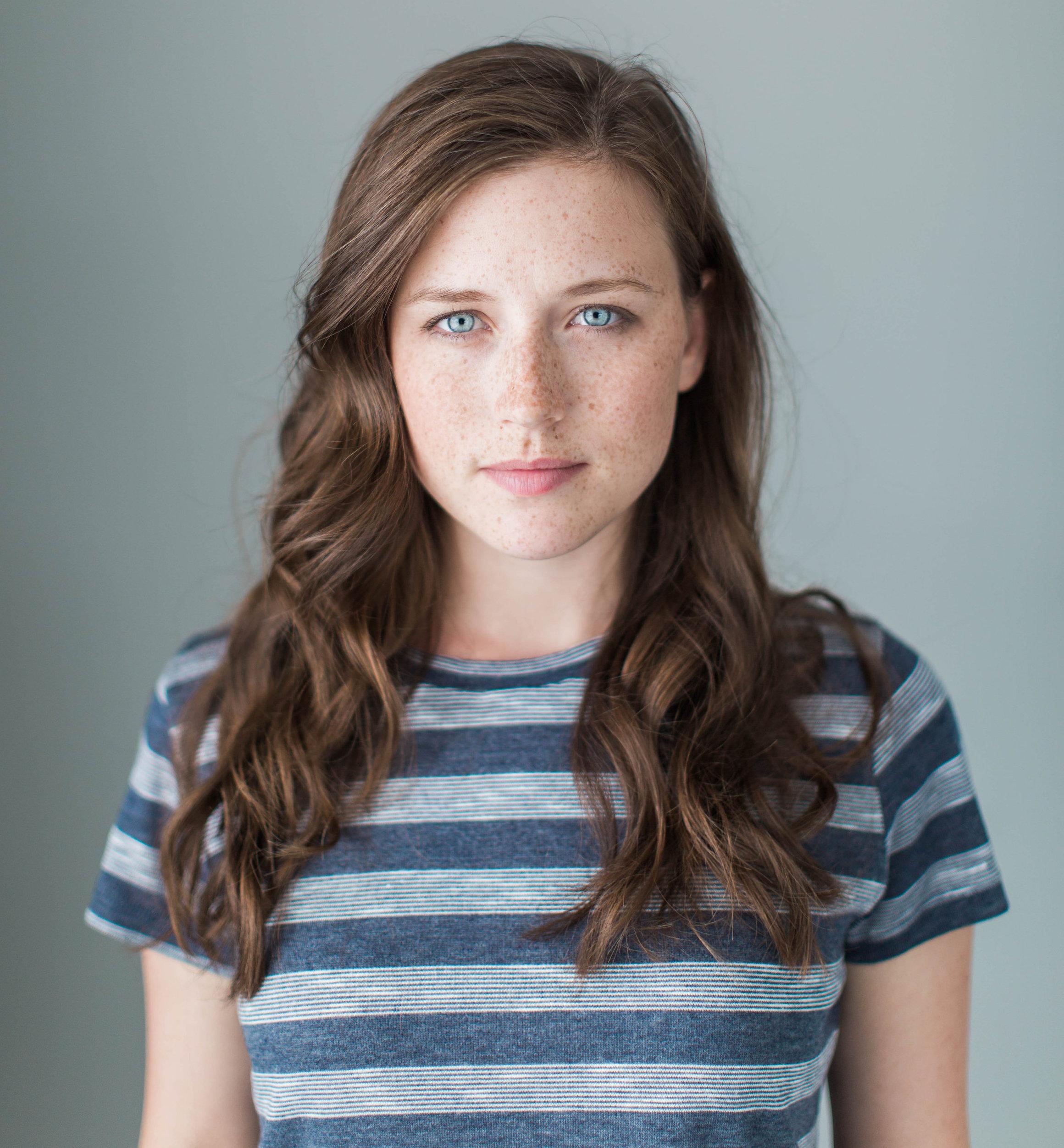 actor Kendra Leigh Timmins large photo