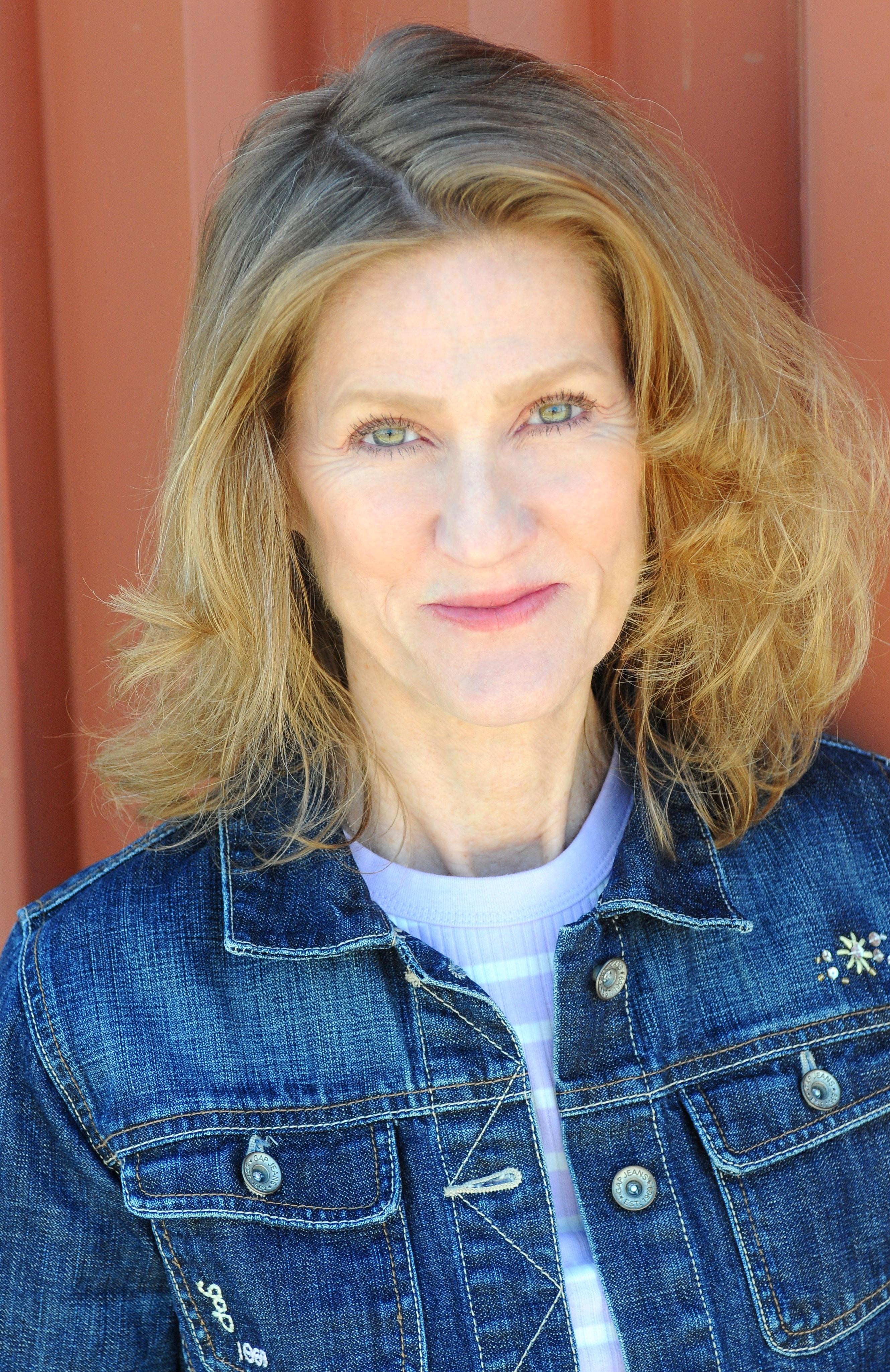 actor Karla Dudley large photo