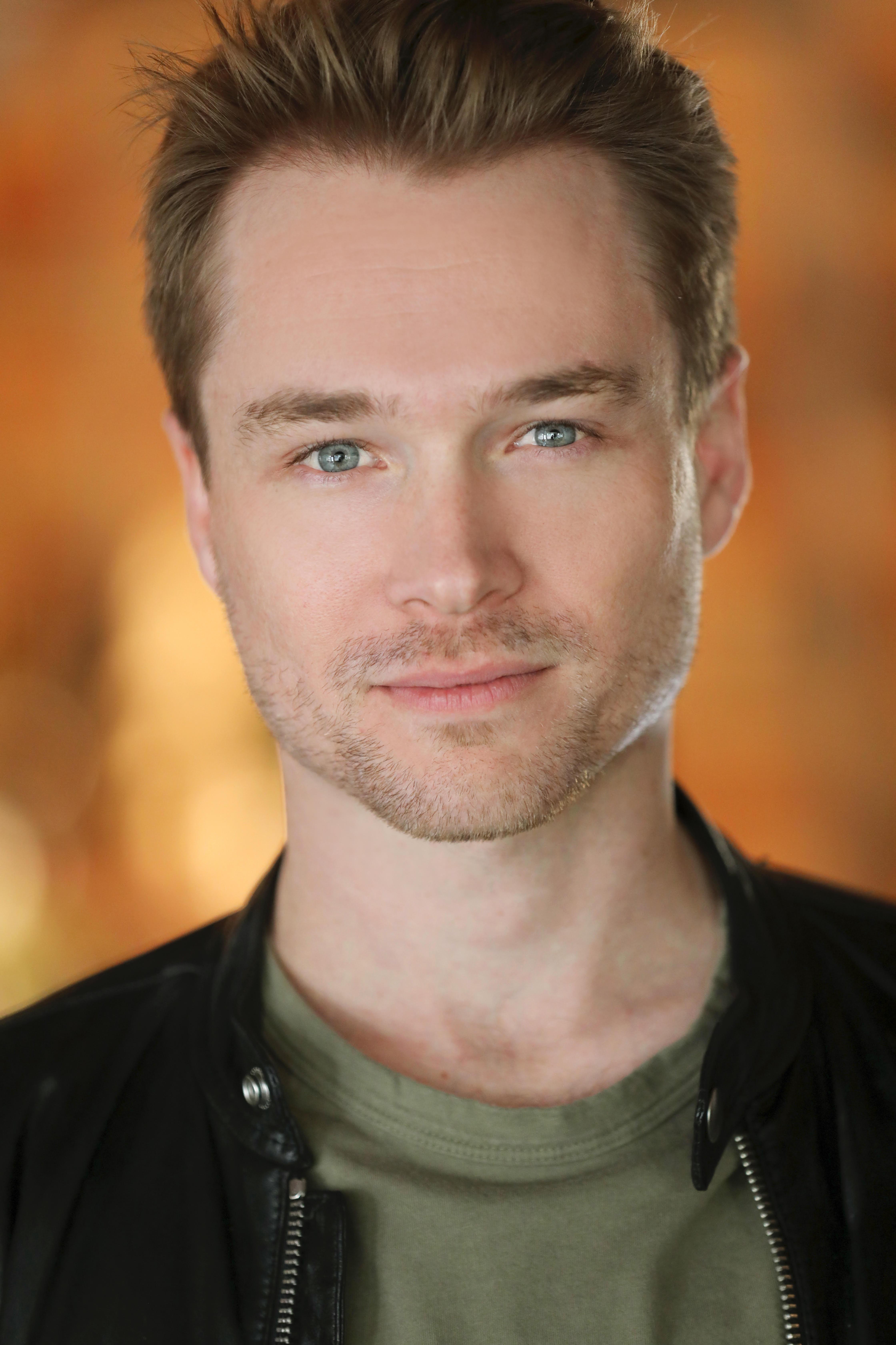 actor Sam Clark large photo