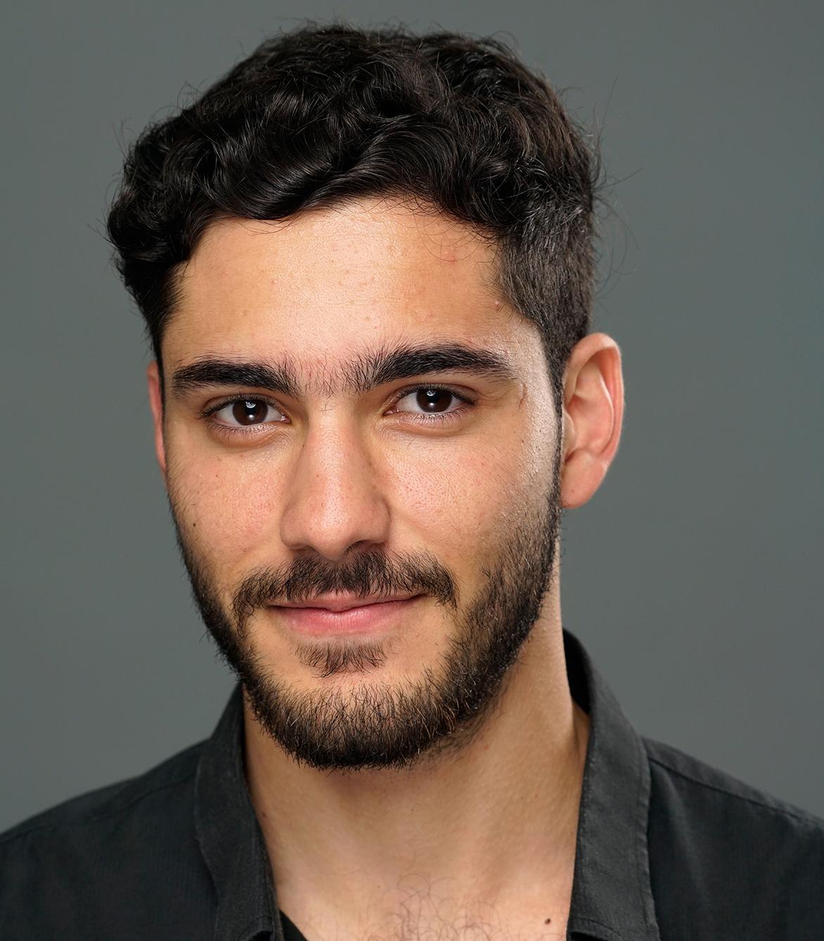 actor Amir Khoury large photo