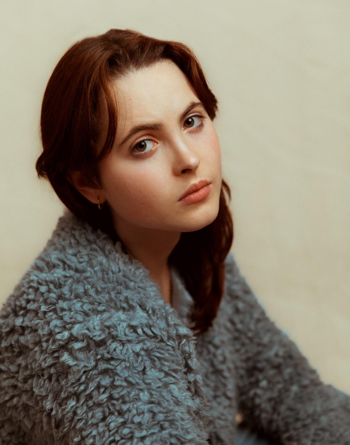 actor Hope Bhargava large photo