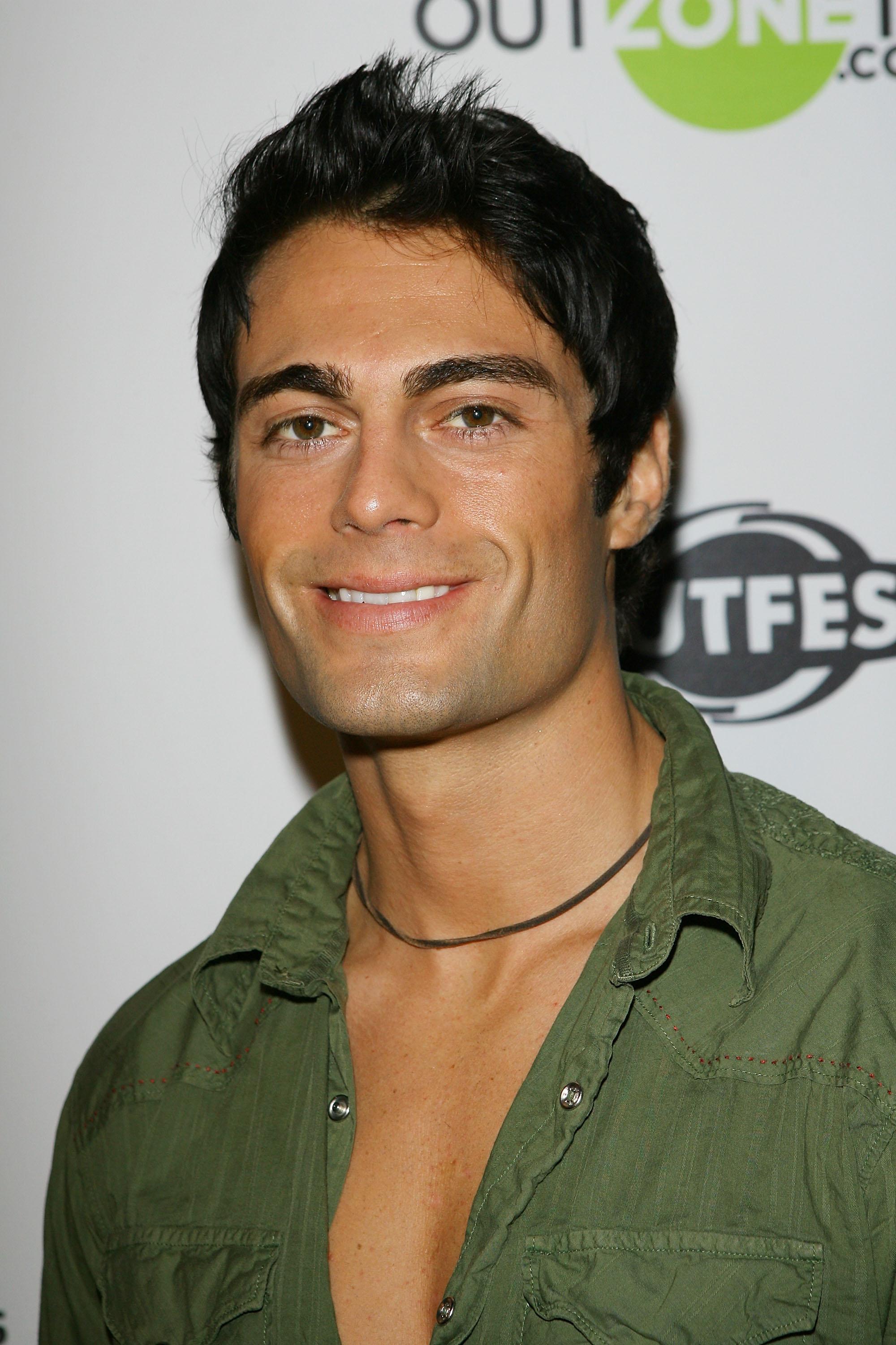 actor Jon Fleming large photo