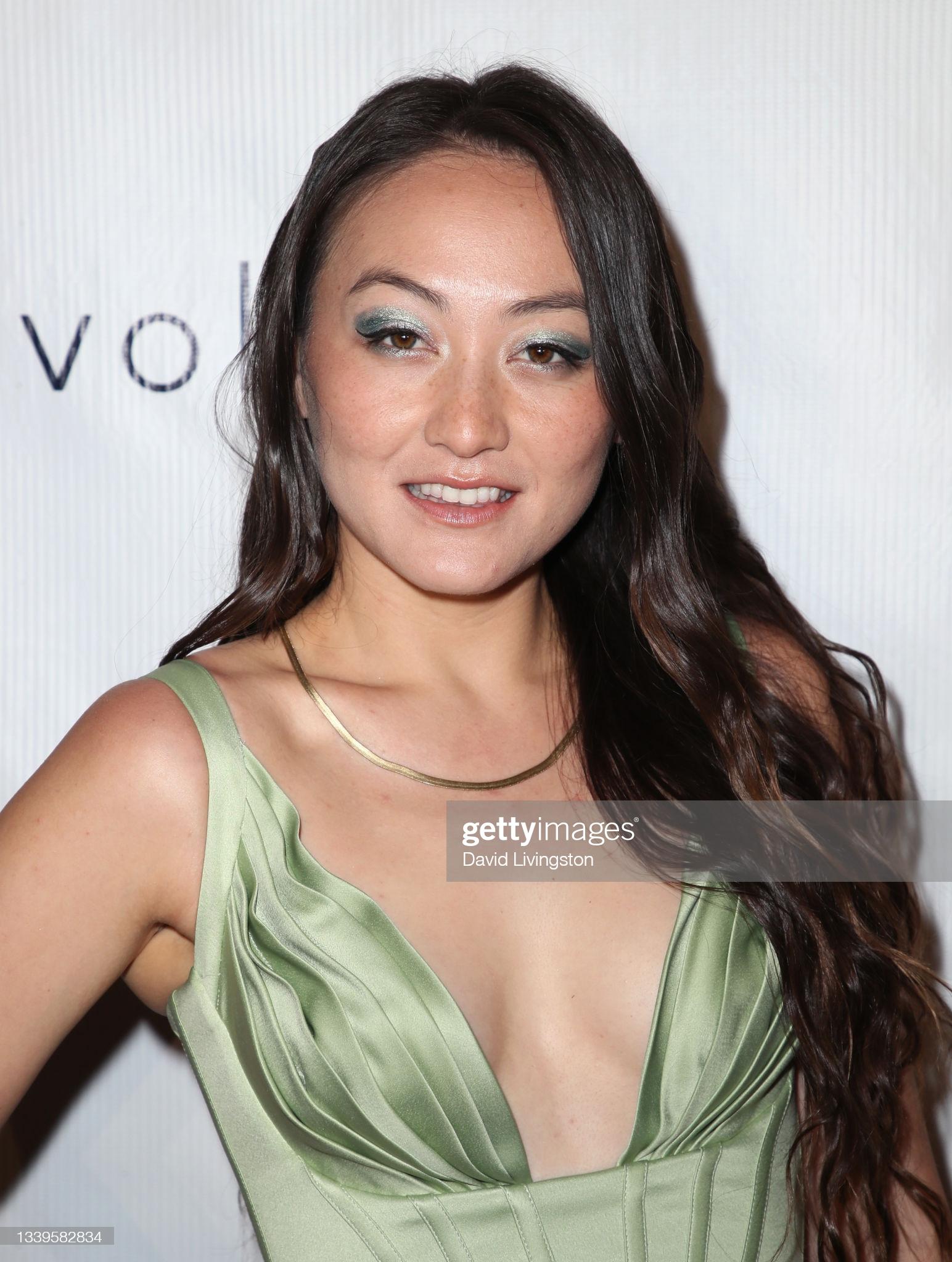 actor Hana Liu large photo