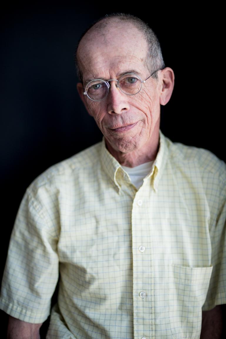 actor Robert Corness large photo