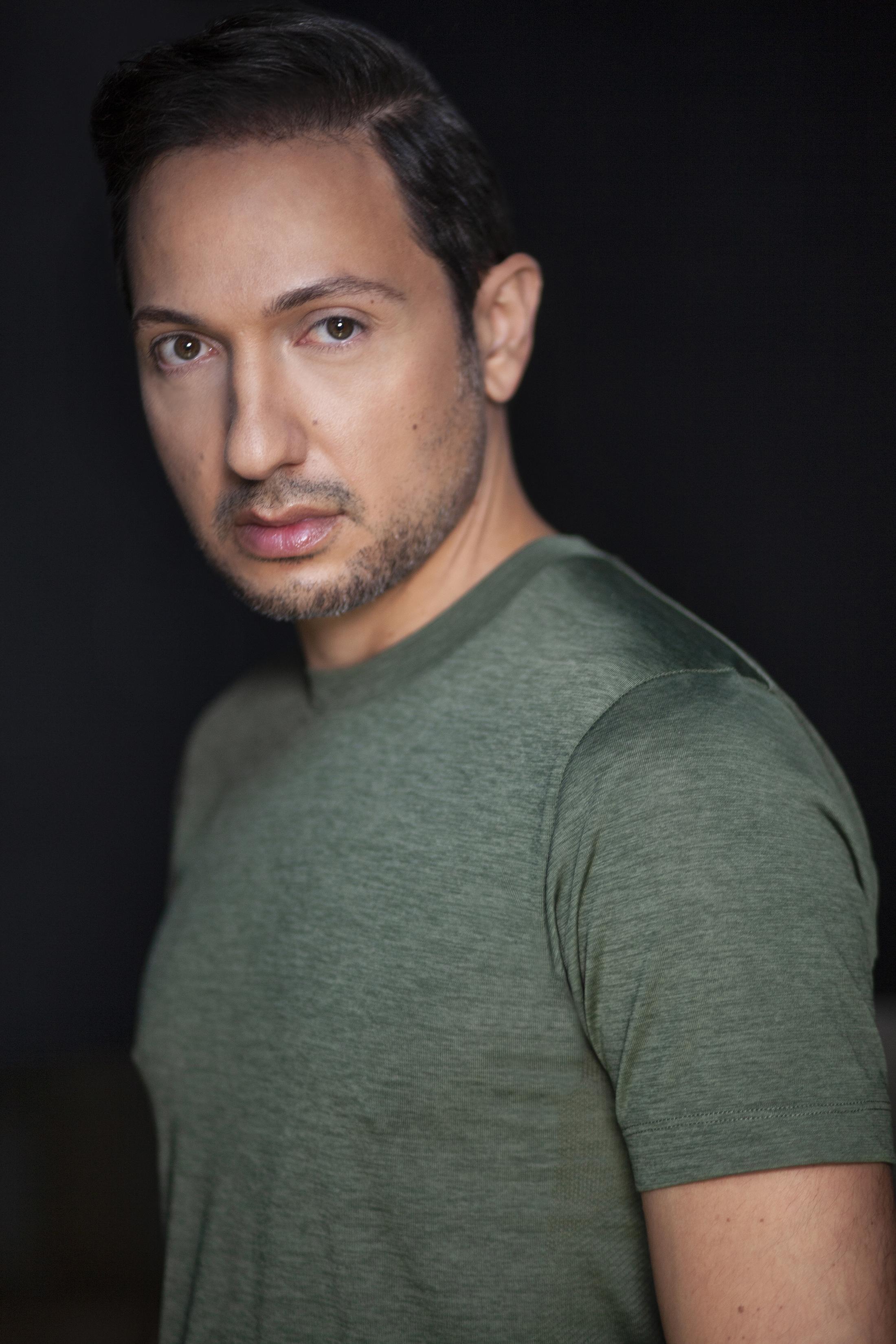 actor Hani Mefti large photo