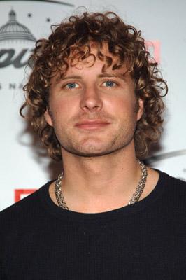 actor Dierks Bentley large photo