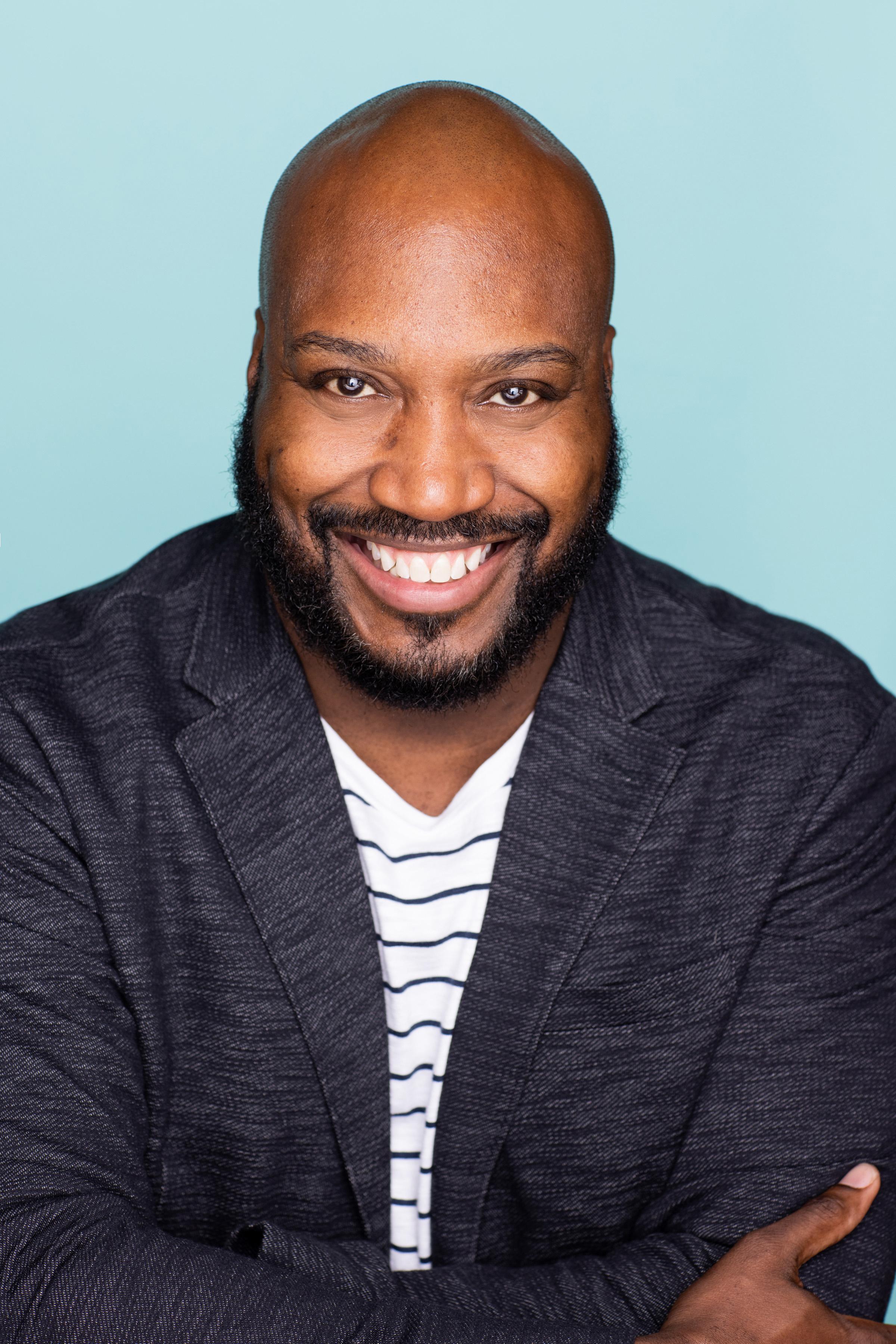 actor Malcolm Foster Smith large photo