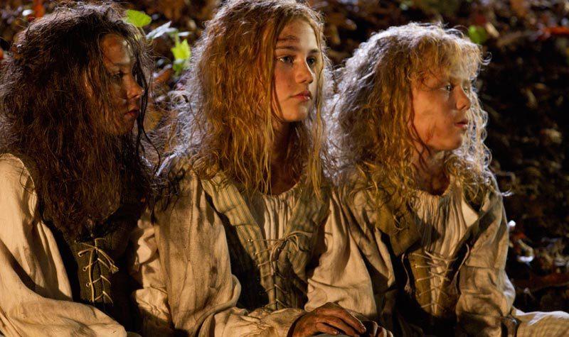 actor Kelly Devens large photo