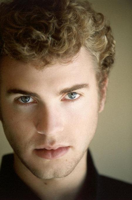 actor Shane Bitney Crone large photo