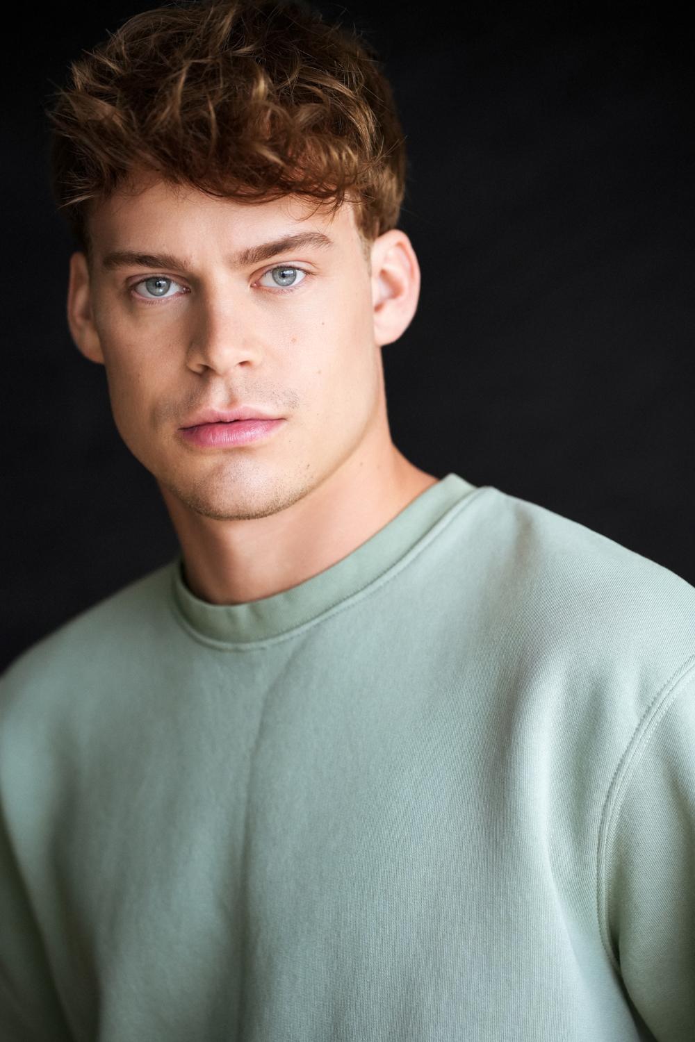 actor Matt Haffner large photo