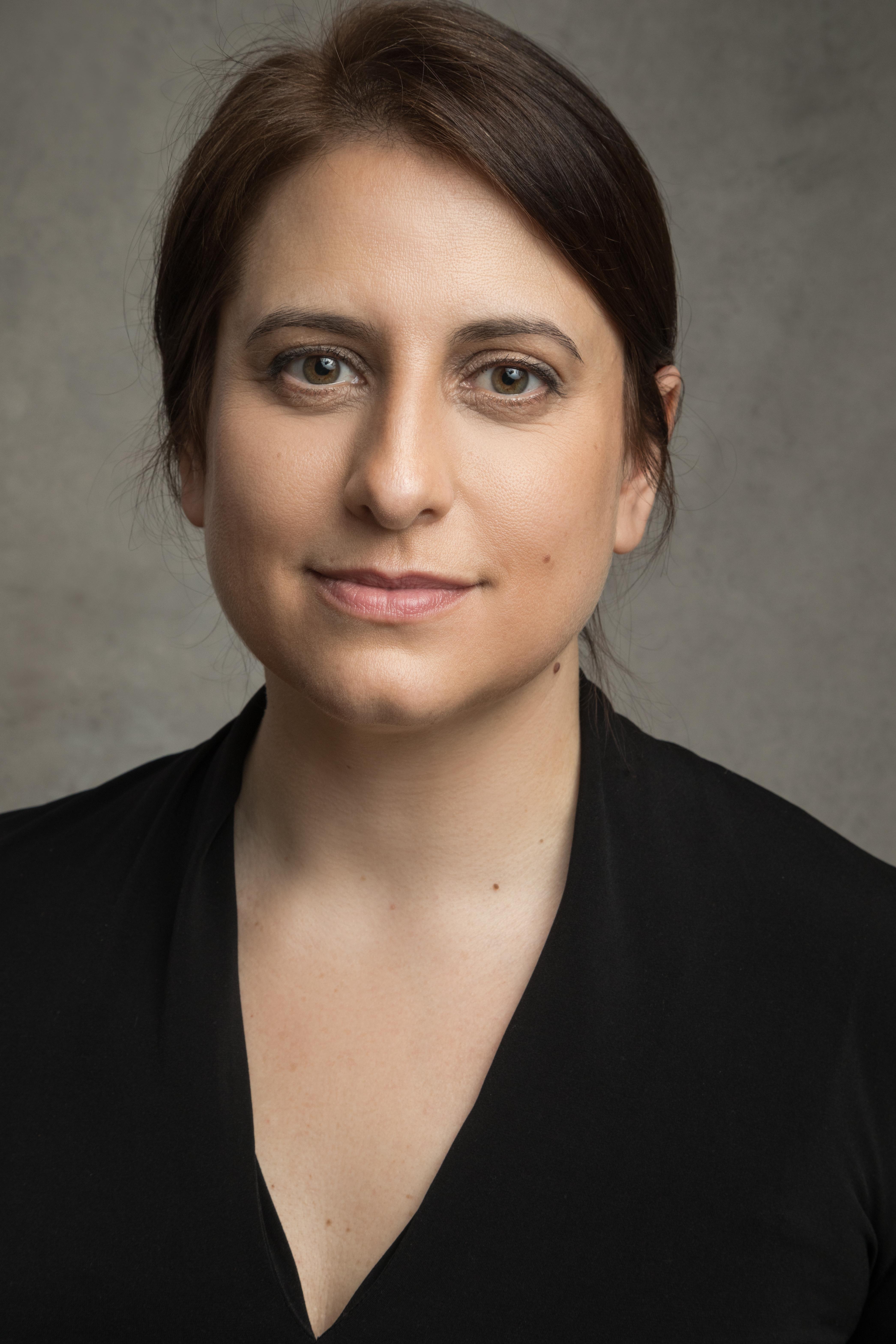 actor Natalie Arle-Toyne large photo