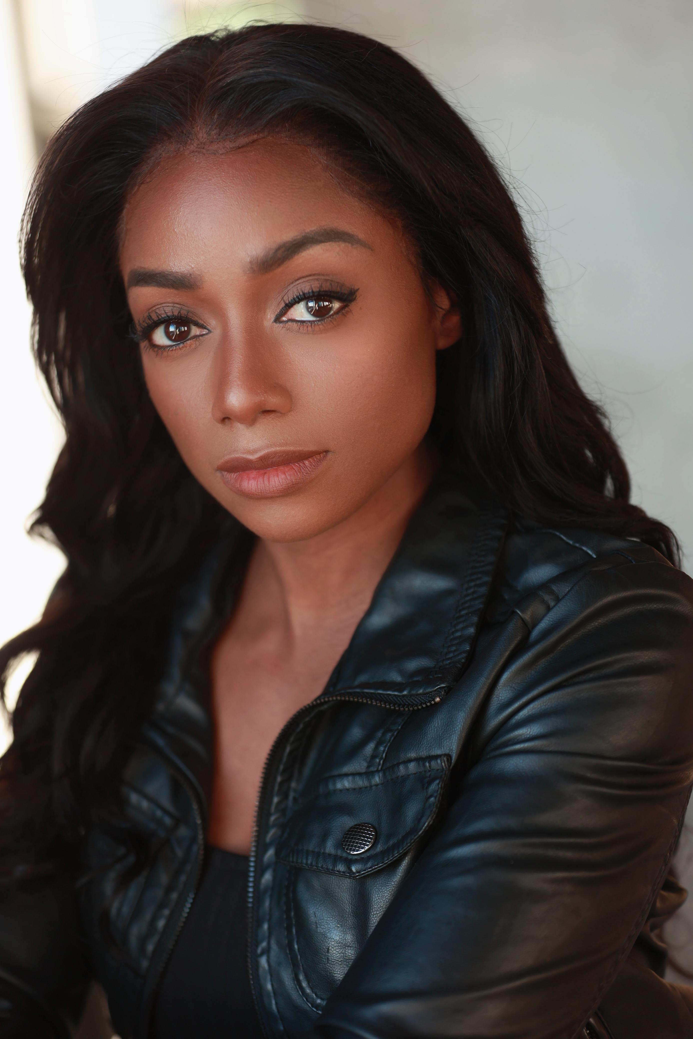 actor Kat Lee large photo