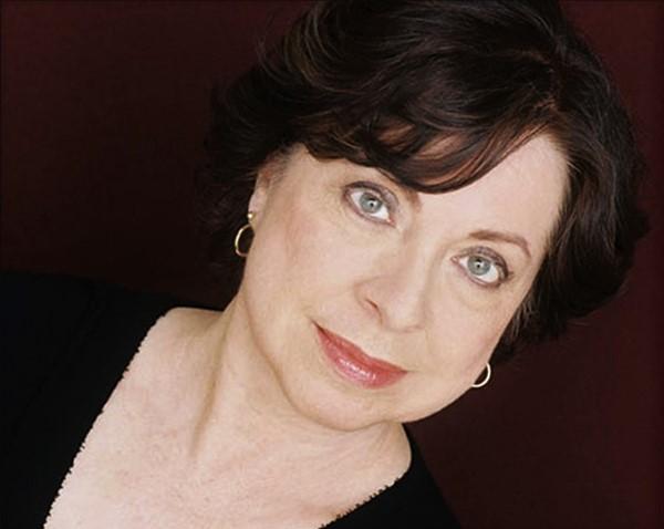 actor Angela Fusco large photo