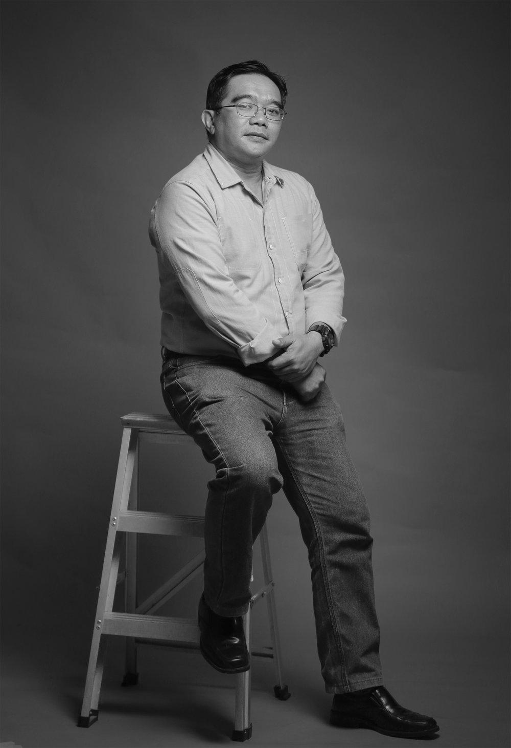 actor Dennis Marasigan large photo