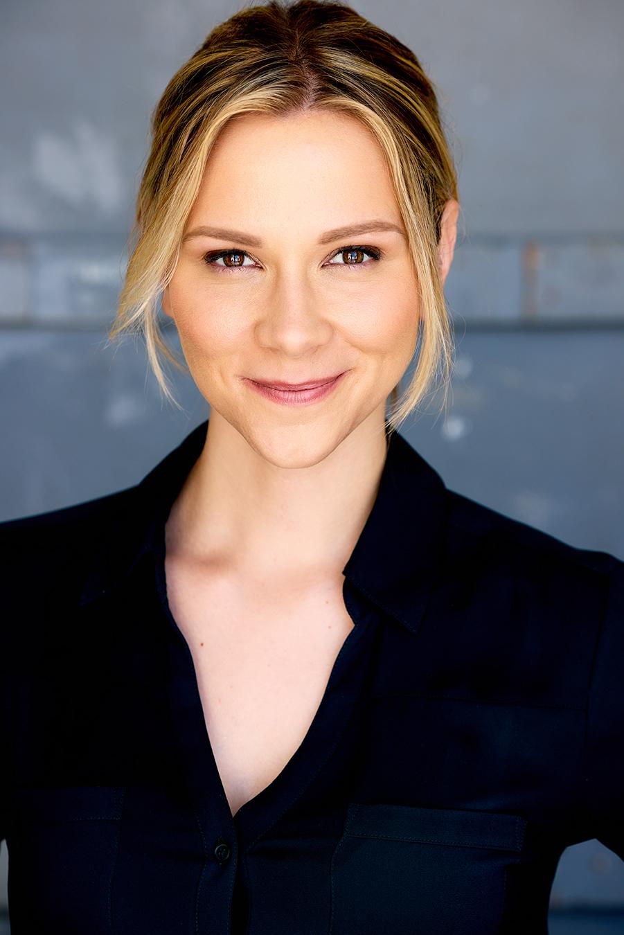 actor Laura Linn large photo