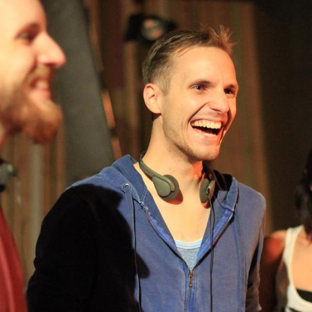 actor Jon Kondelik large photo