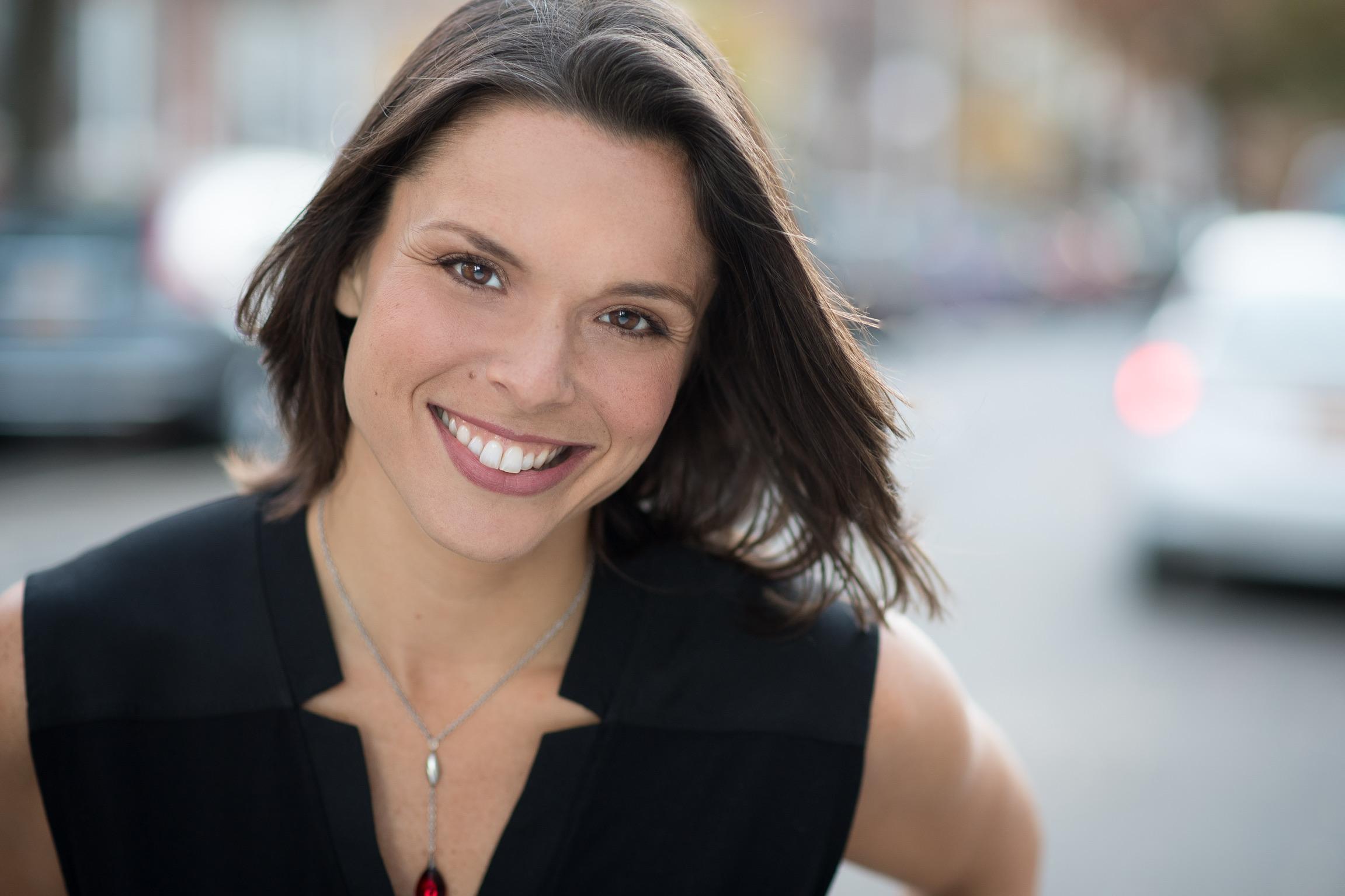 actor Vivia Font large photo