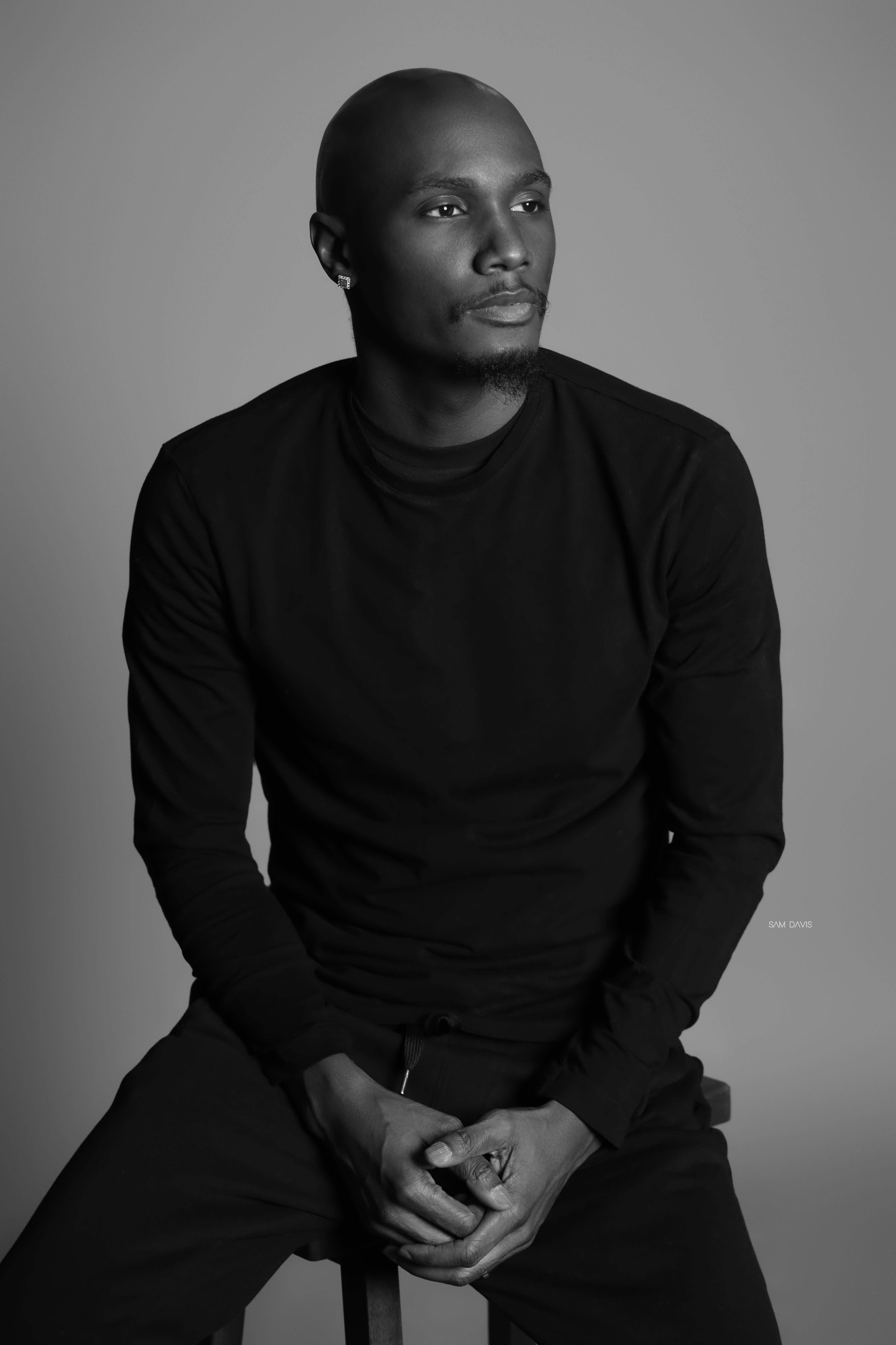 actor Adrian Miller Jr. large photo