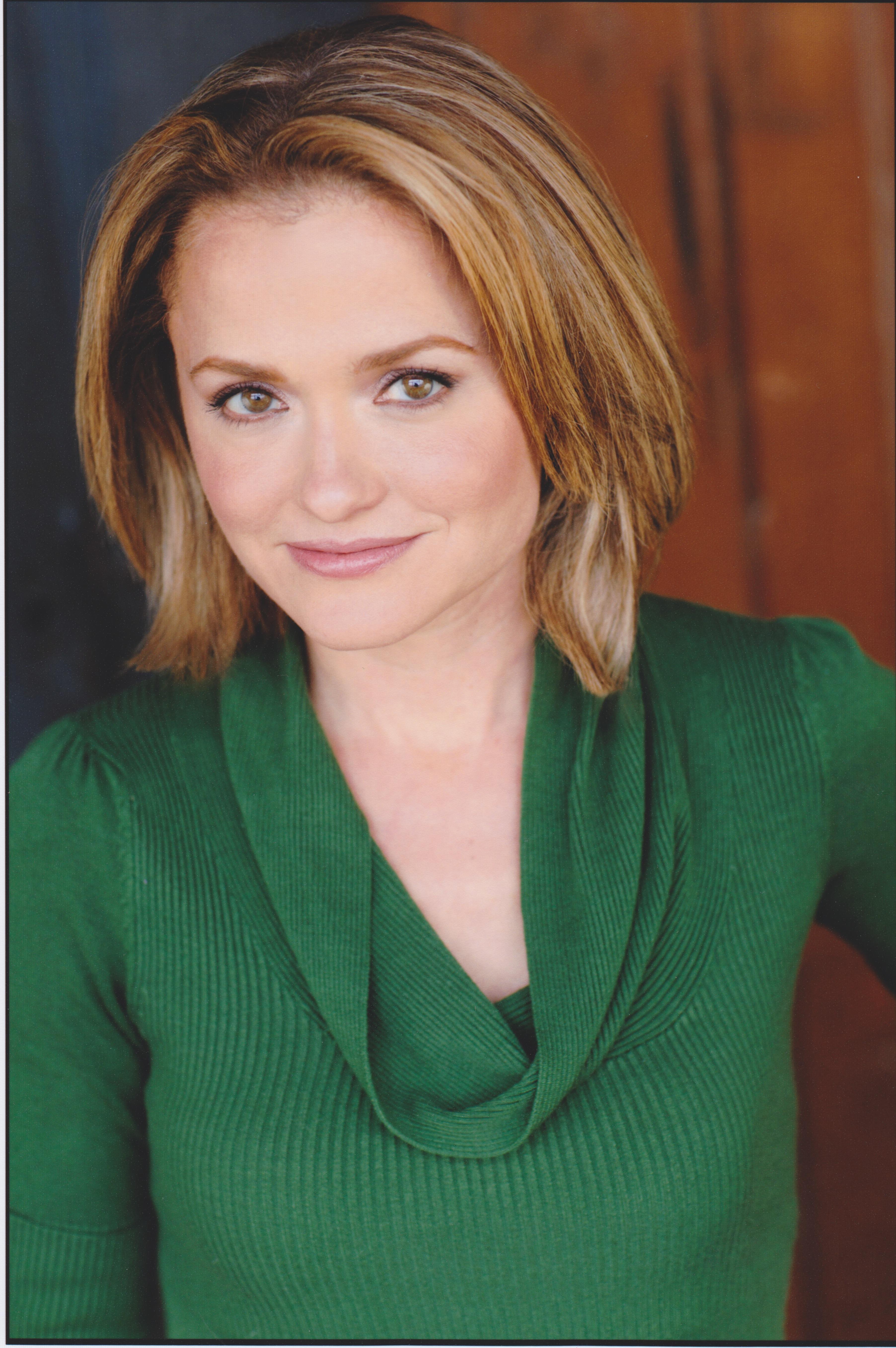 actor Kara Zediker large photo