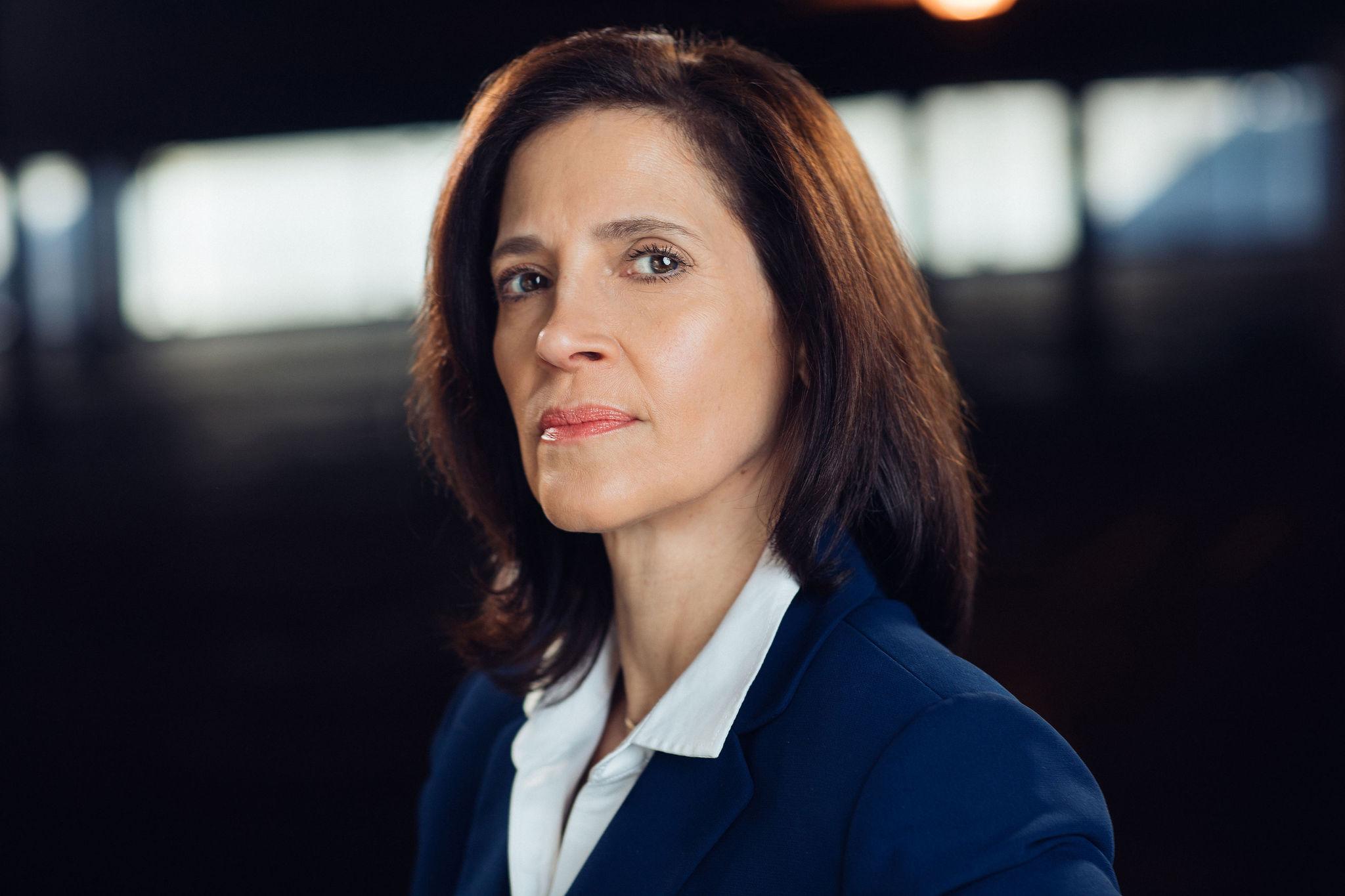 actor Rebecca Ritz large photo