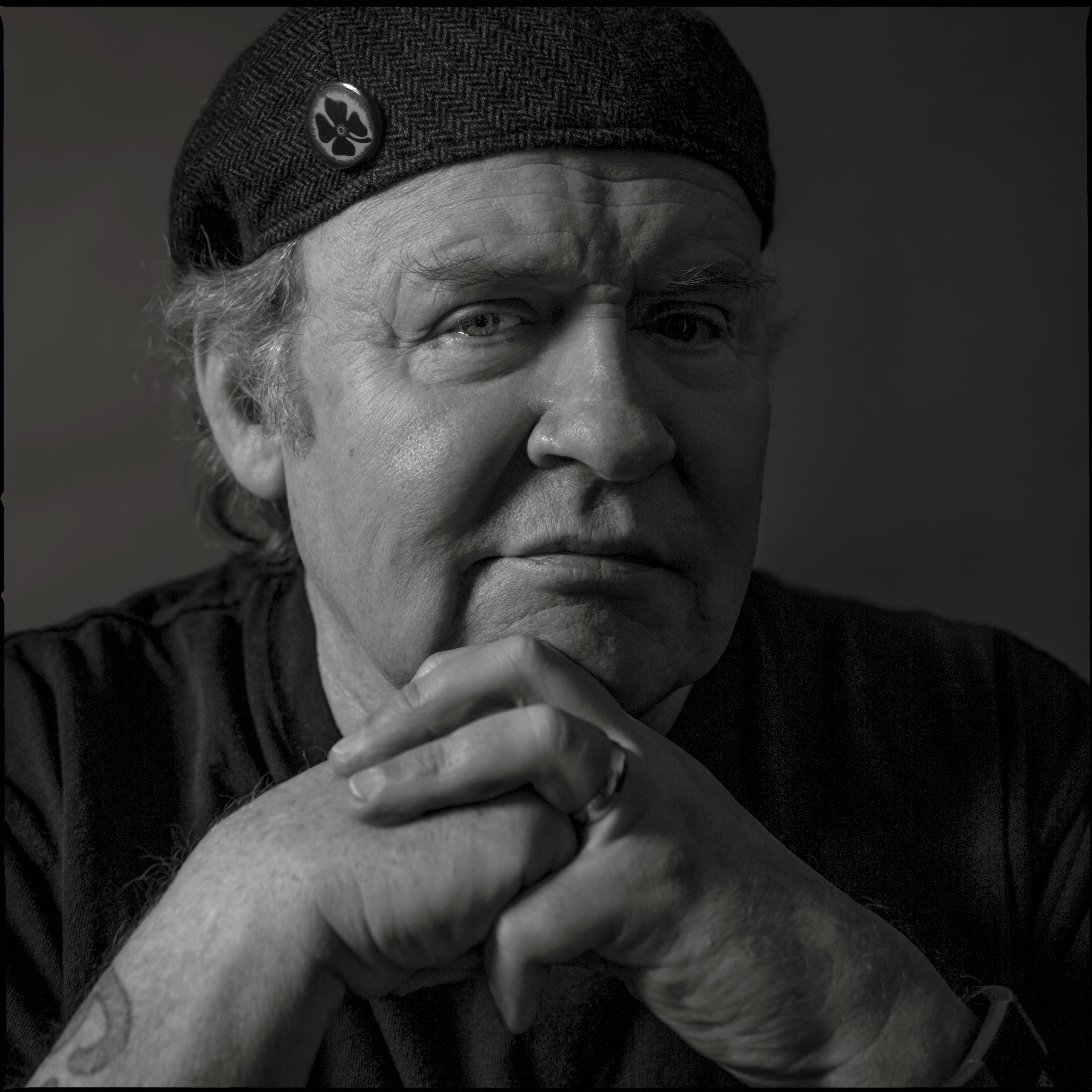 actor Tony Fitzpatrick large photo