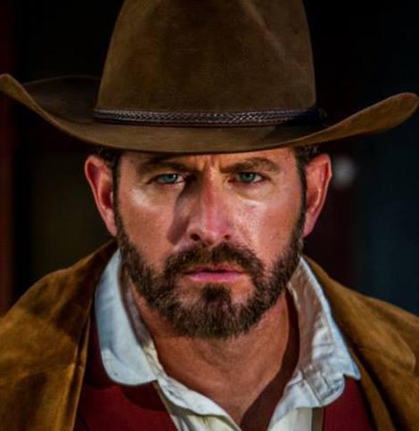 actor Mark Webb large photo