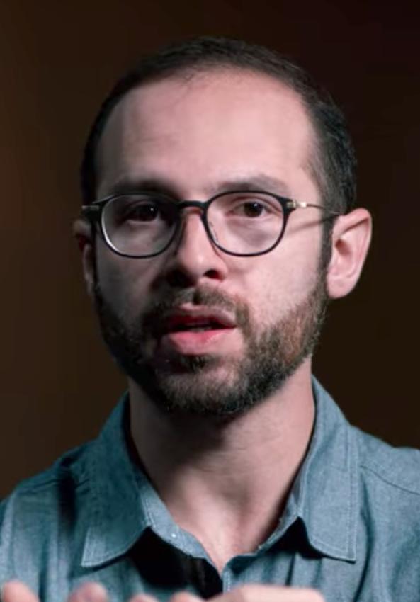 actor Aza Raskin large photo