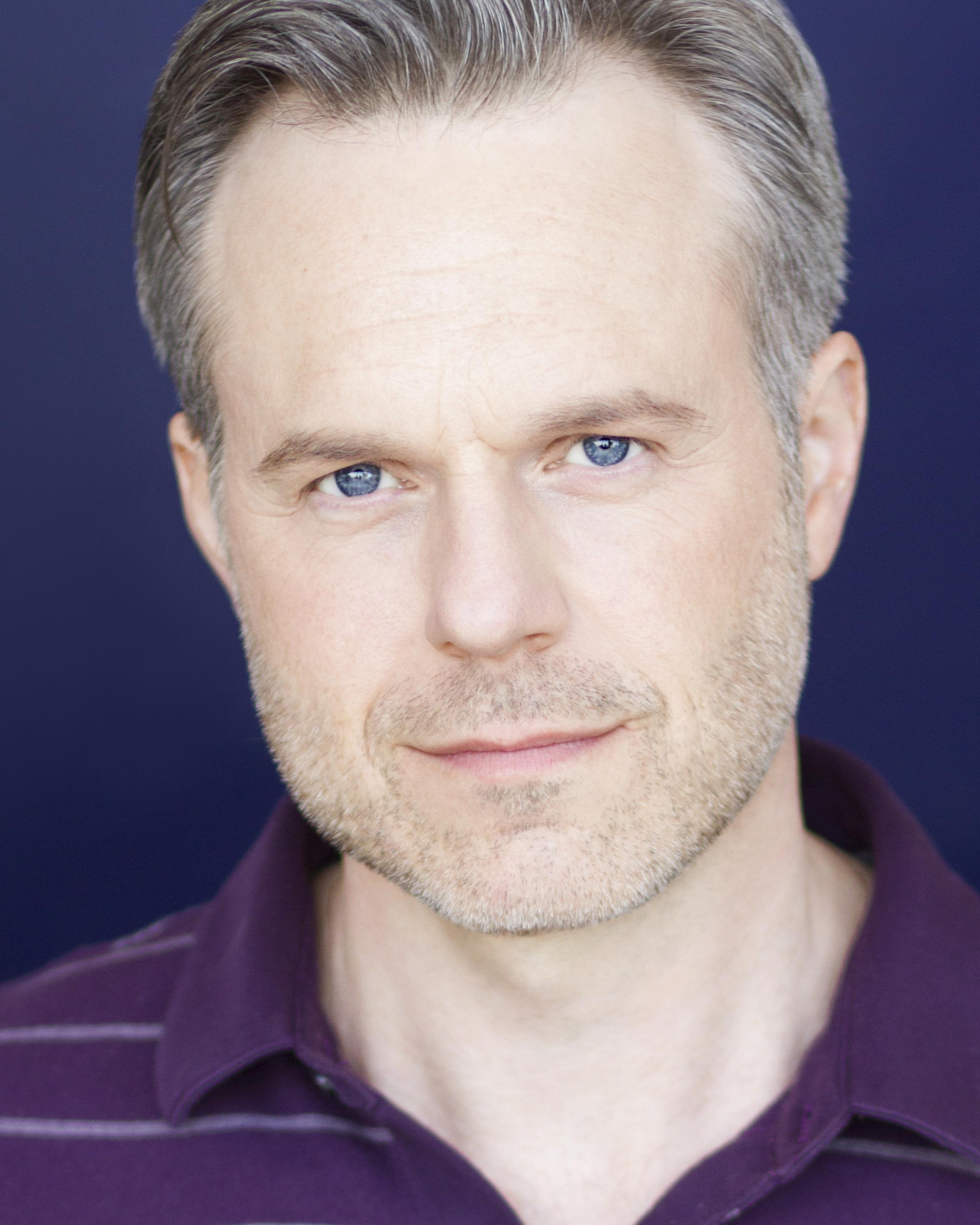 actor Jonathan Rayson large photo