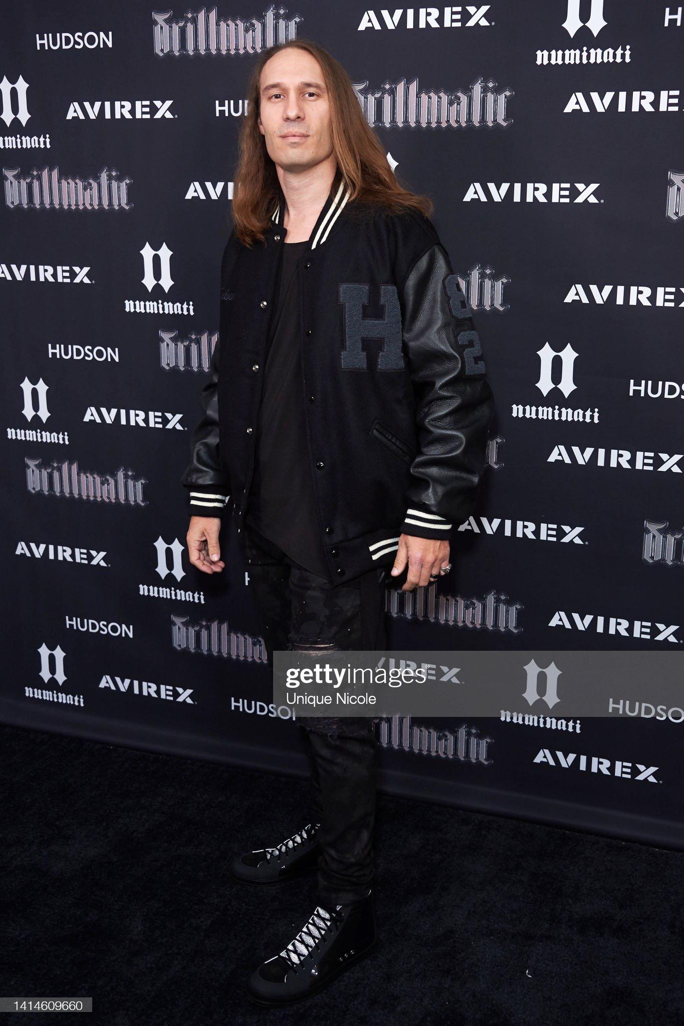 actor Jordan Jones large photo