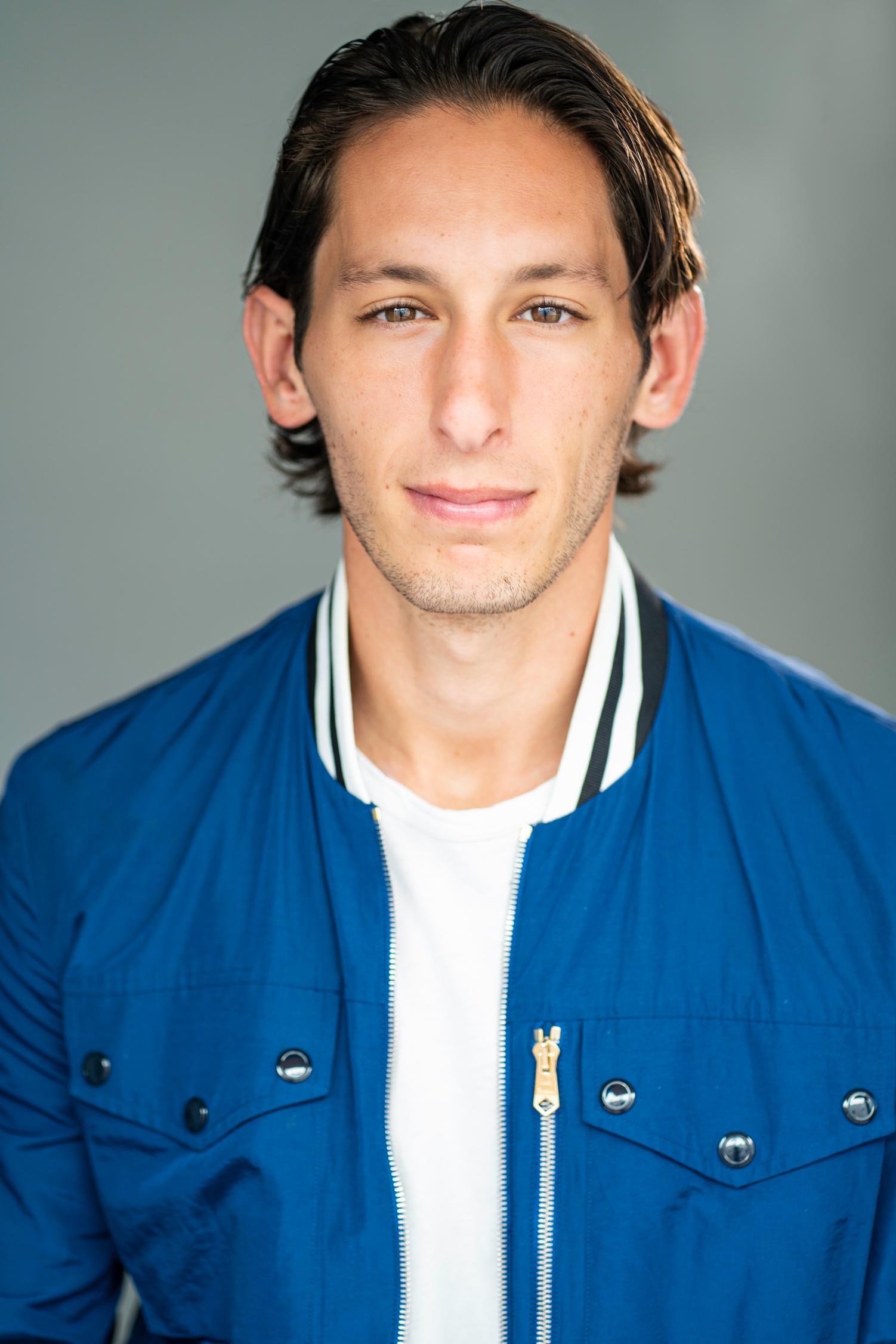 actor Darren Weiss large photo