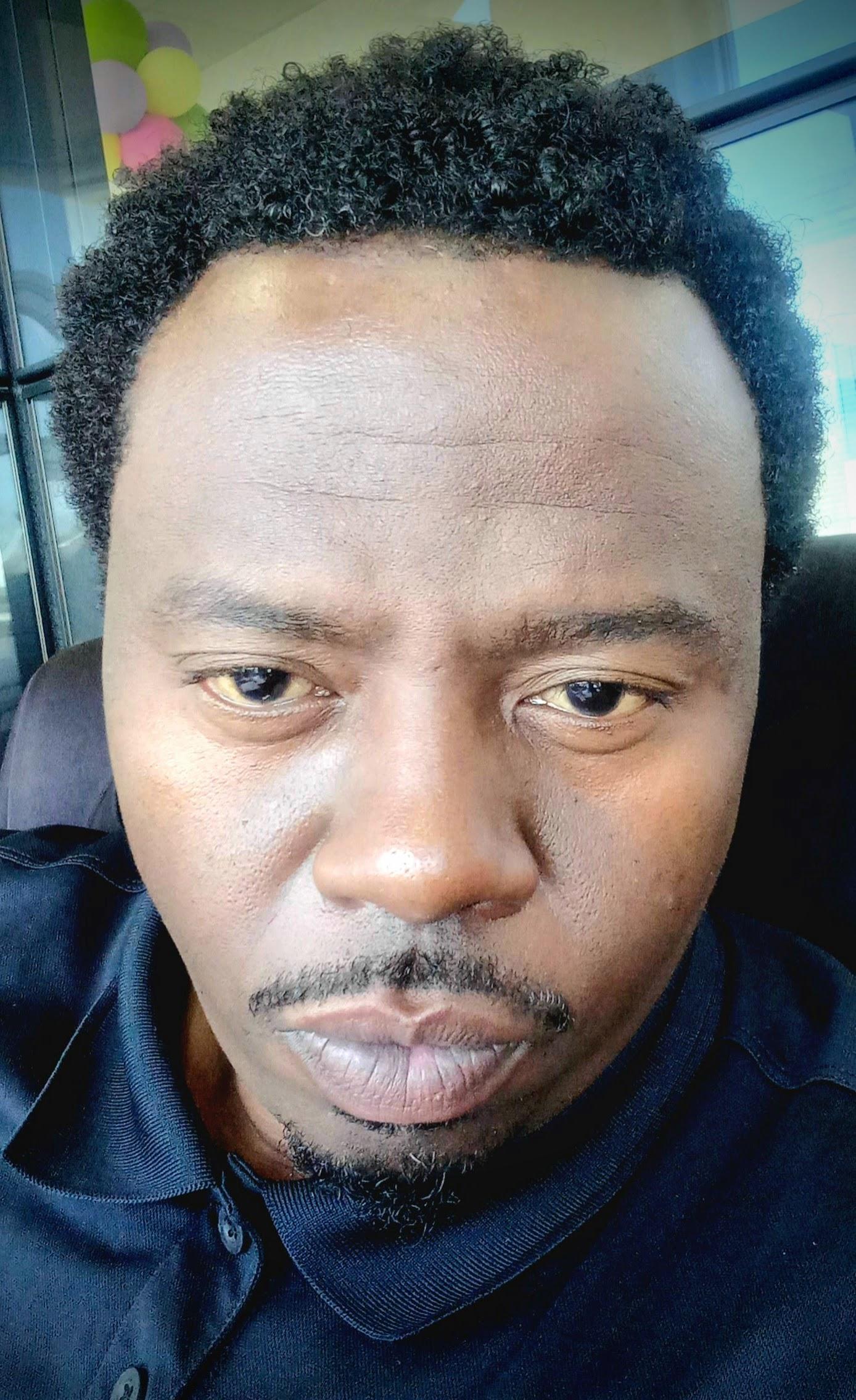 actor George McGill large photo