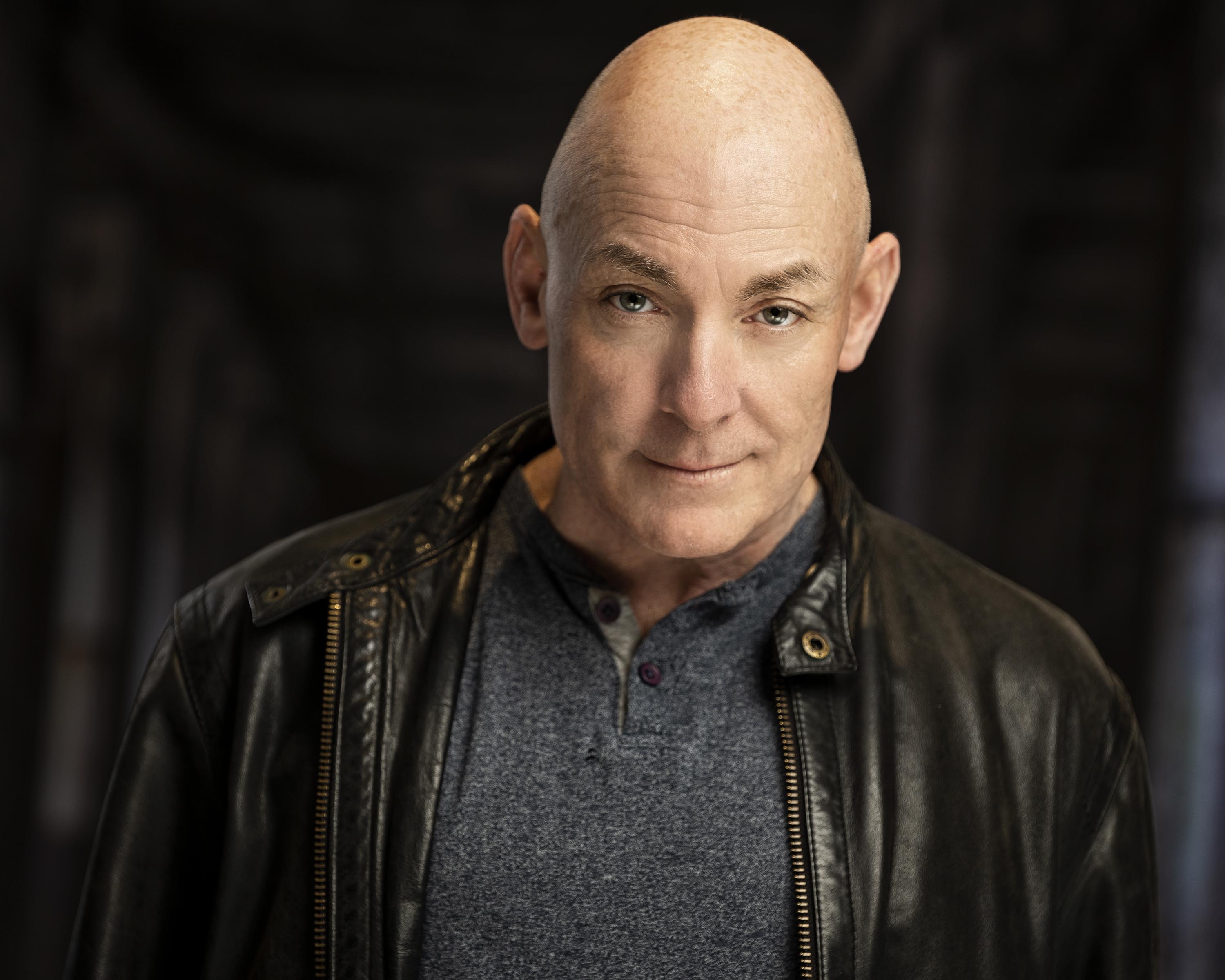 actor Wayne McAulay large photo