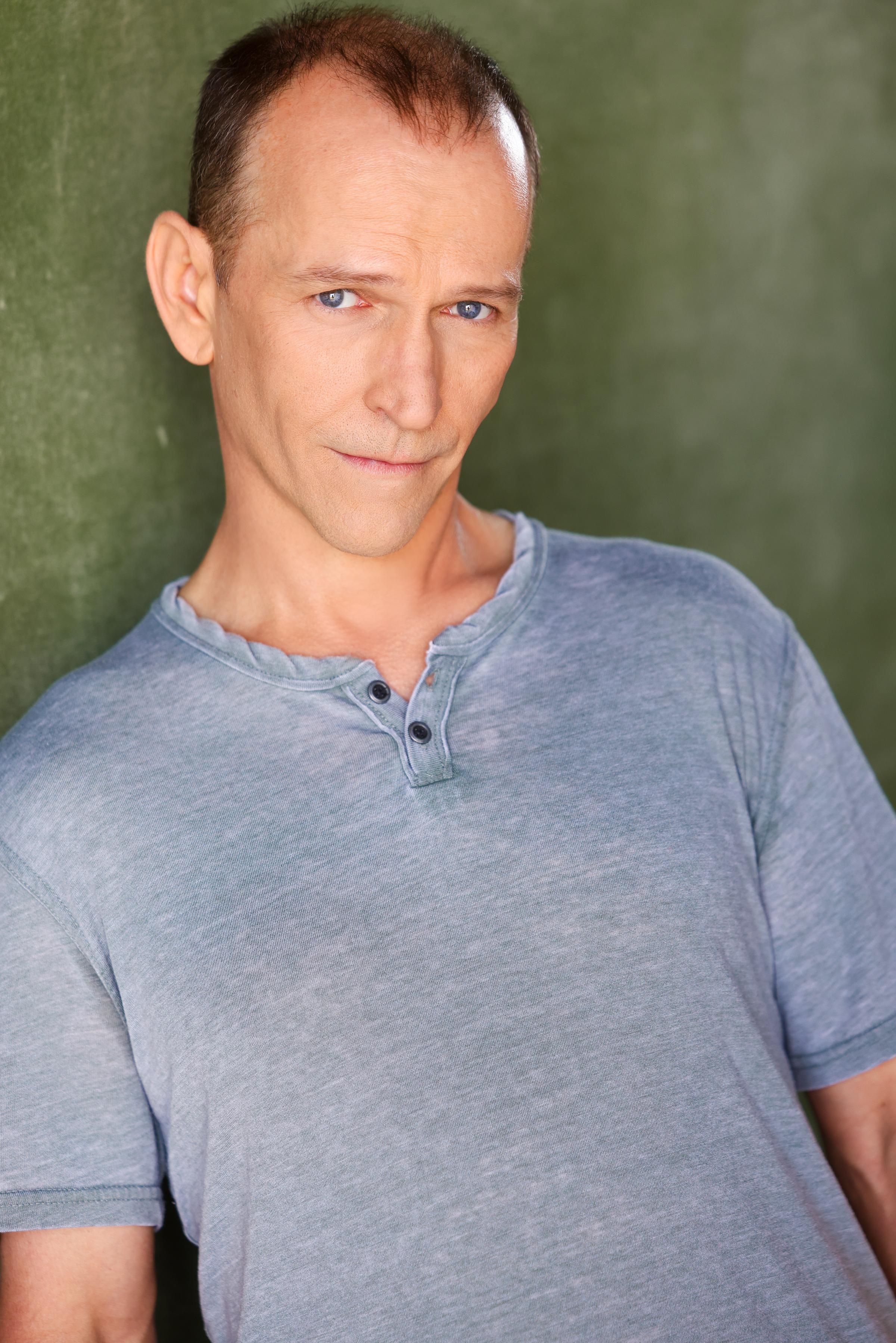 actor Timothy McKinney large photo