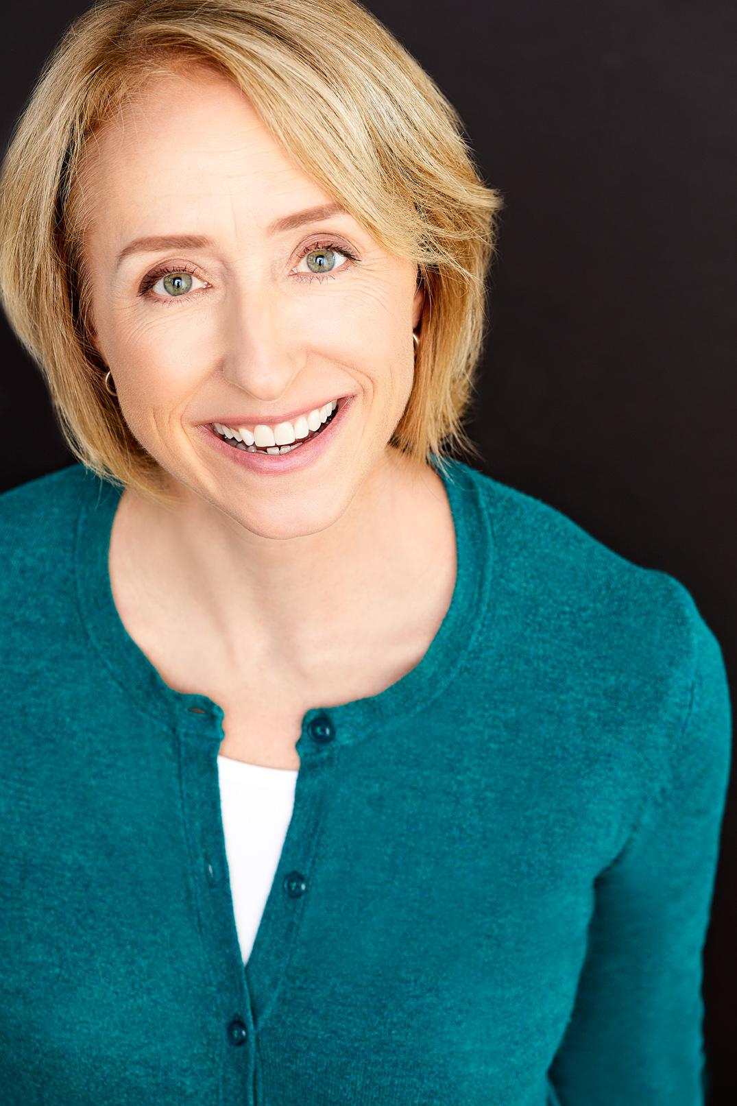 actor Heather Robinson large photo