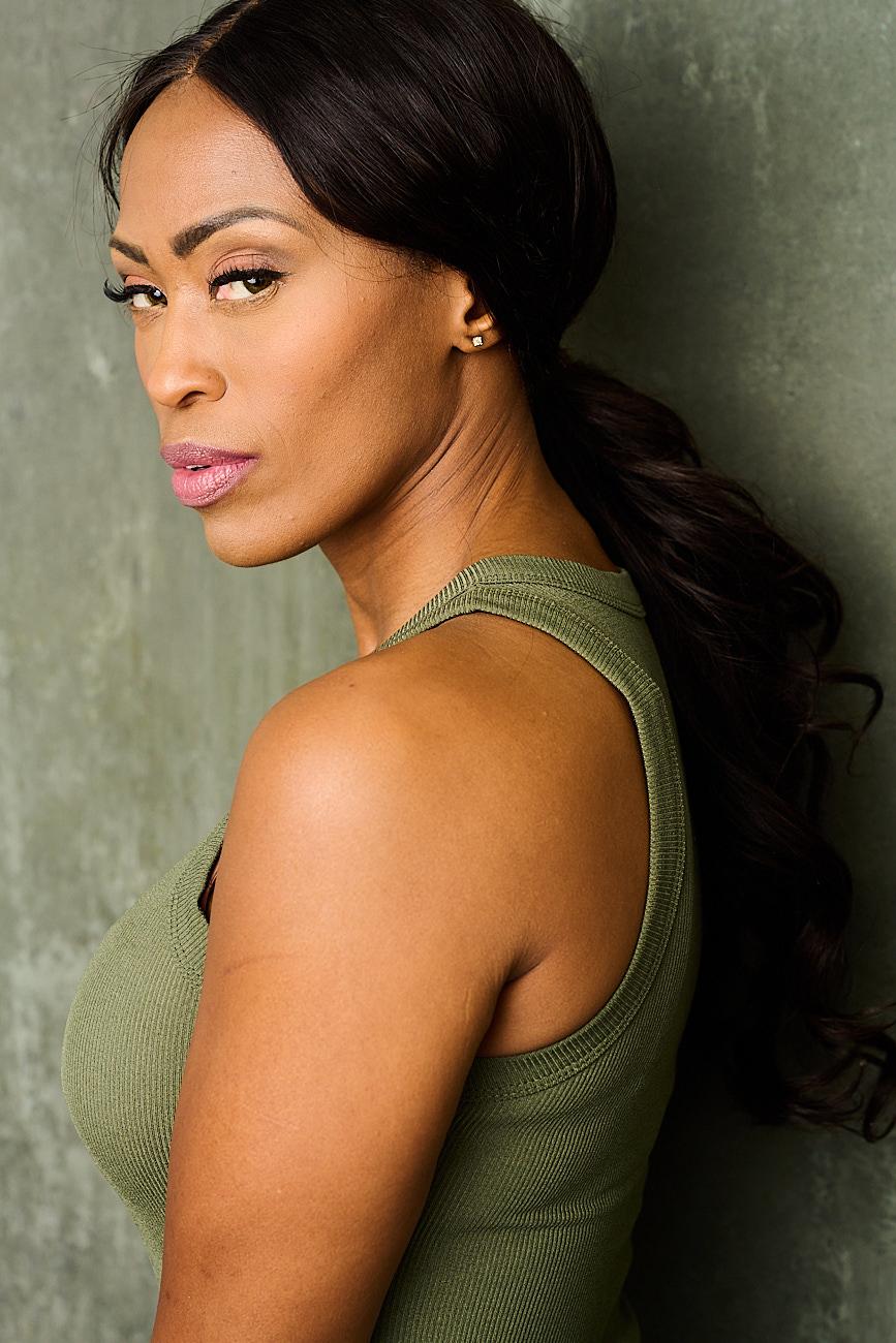 actor Shauntè Massard large photo