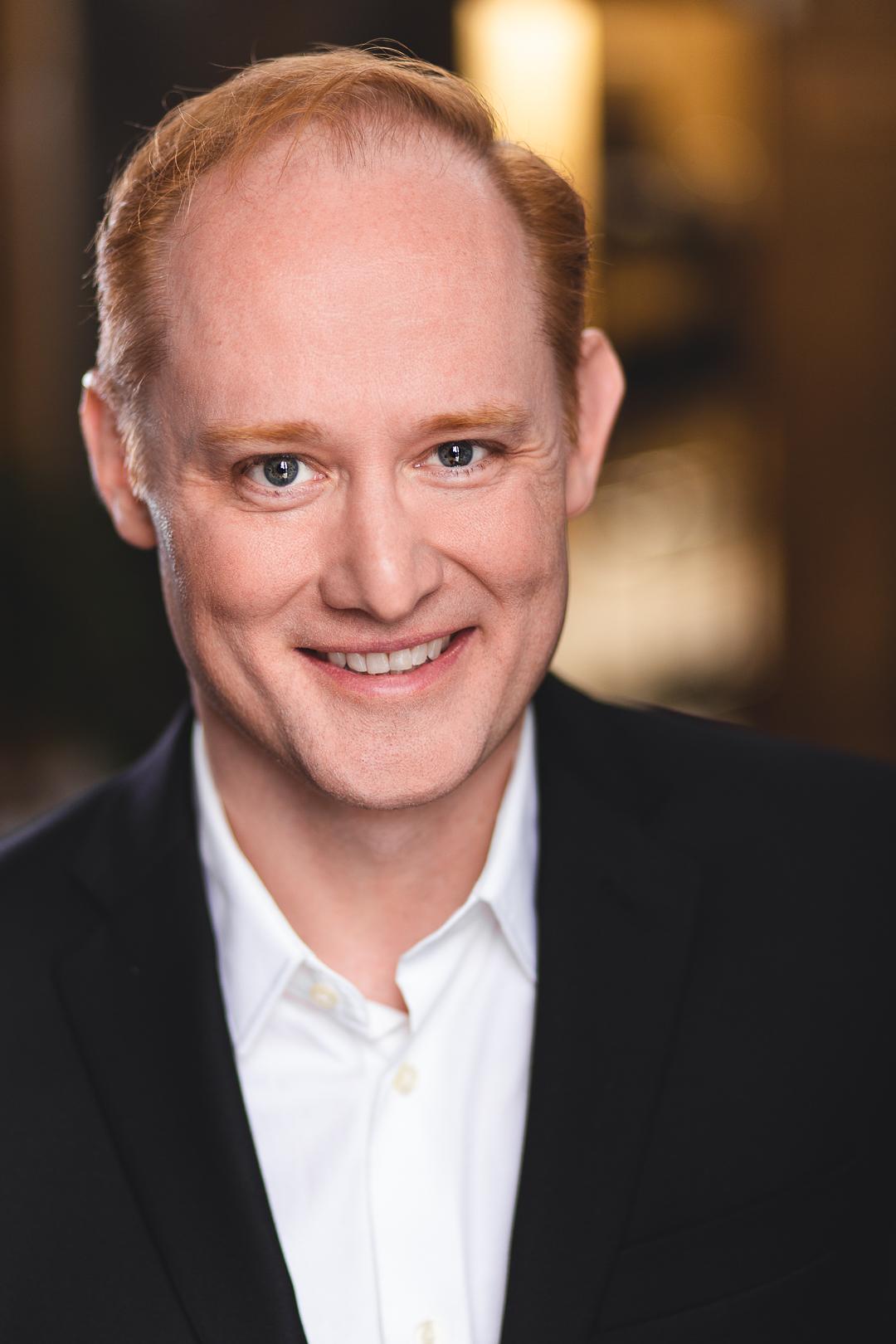 actor Paul Rivers large photo