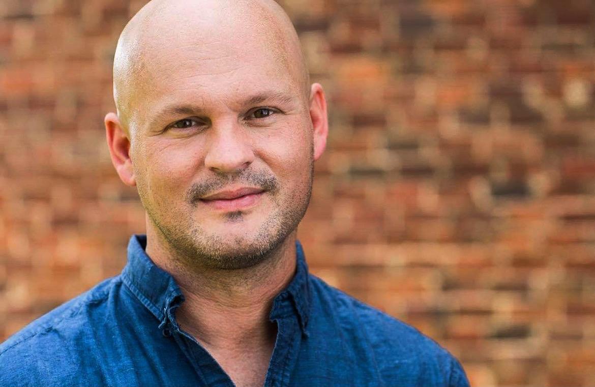 actor Brian Stowell large photo