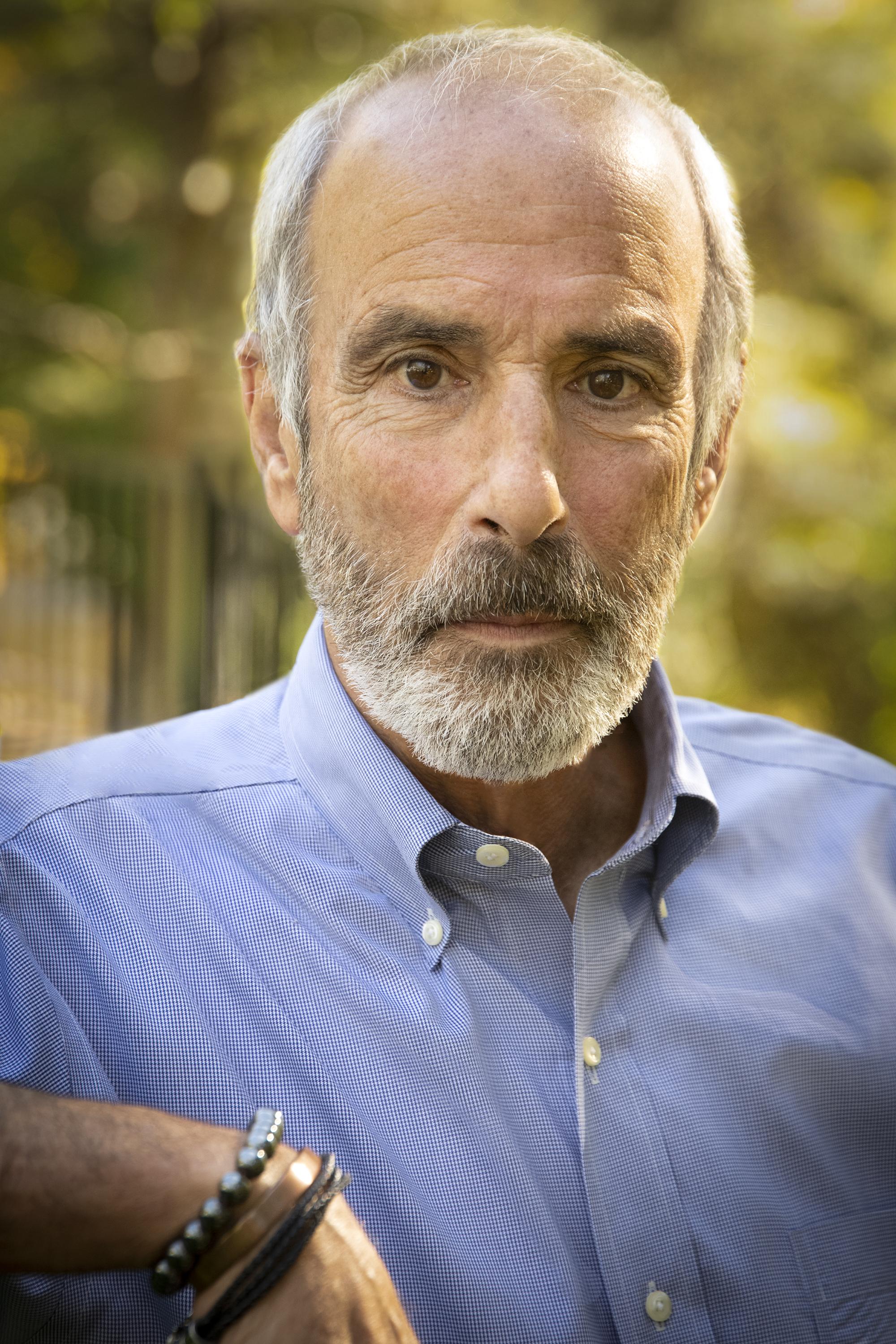 actor David Gideon large photo