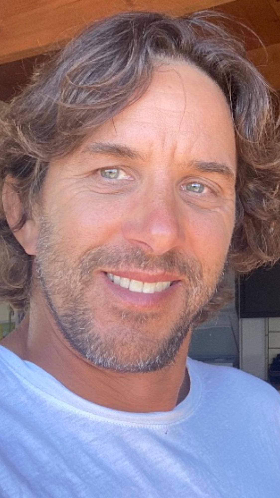 actor Steven Scot Bono large photo