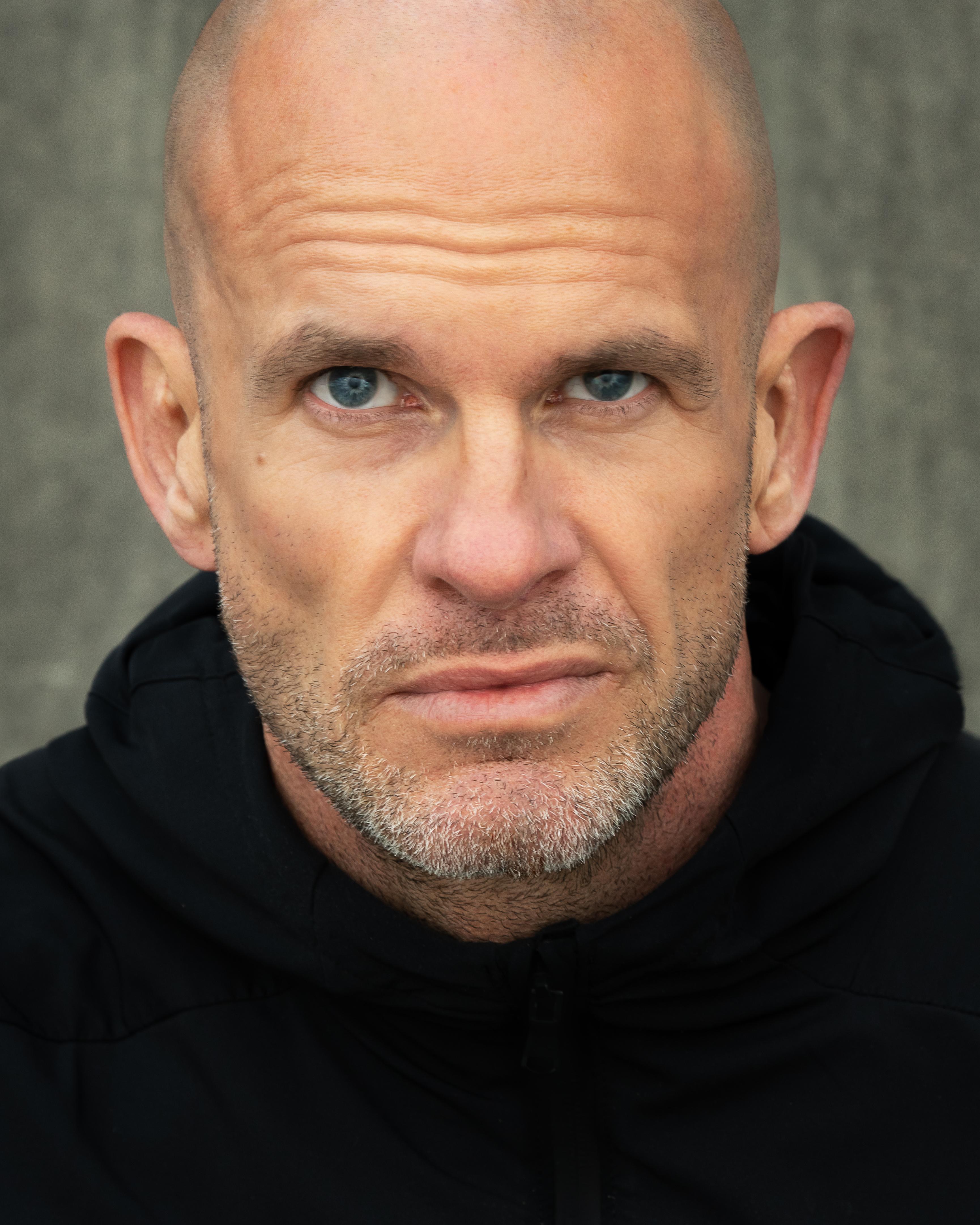 actor Ryan Oliva large photo